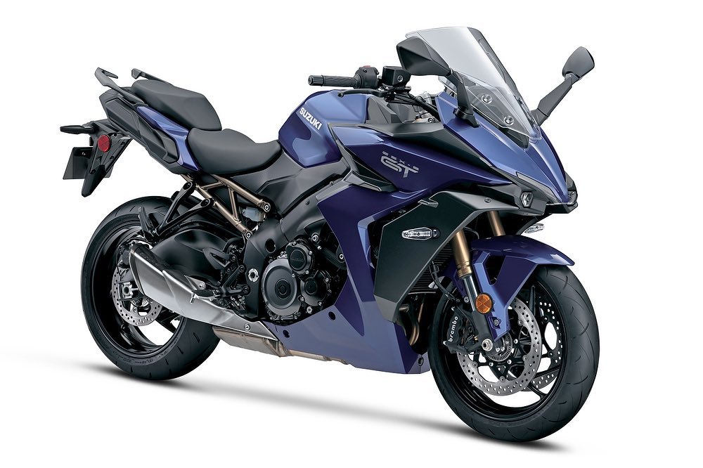 The 2026 Yamaha MT-10 and 2026 Suzuki GSX-S1000 represent two