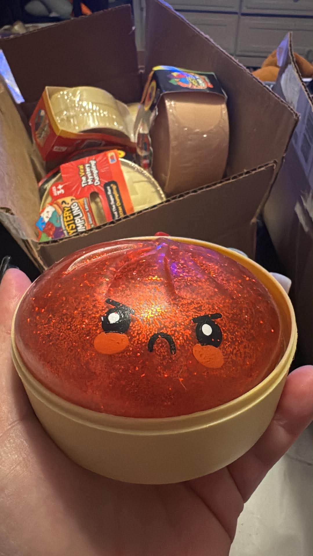 その他 Mystery Dumpling Angry Glitter Edition Angry Glitter Edition Mystery Dumpling unboxing and review