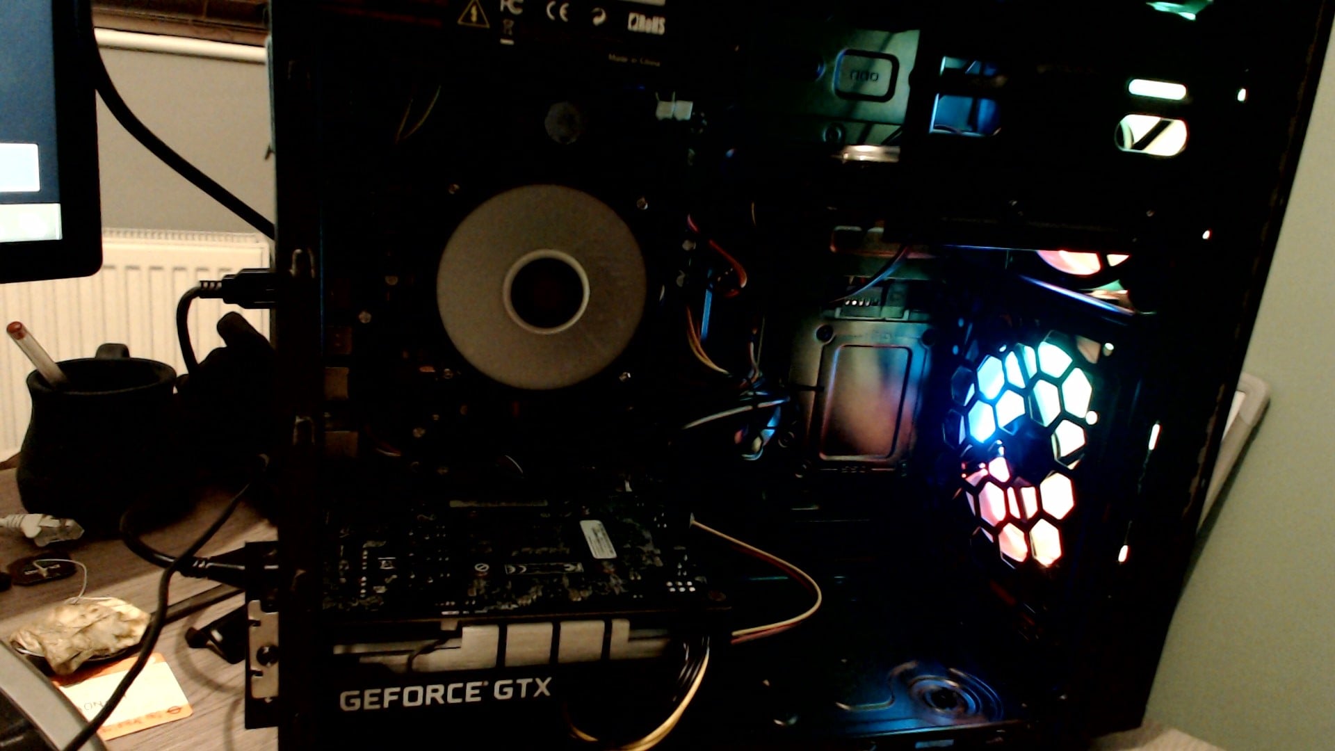 CPU CPU / Intel Core i9 -9900 Zotac 1650 Random display Vram issue Missing enable 1.8v Done