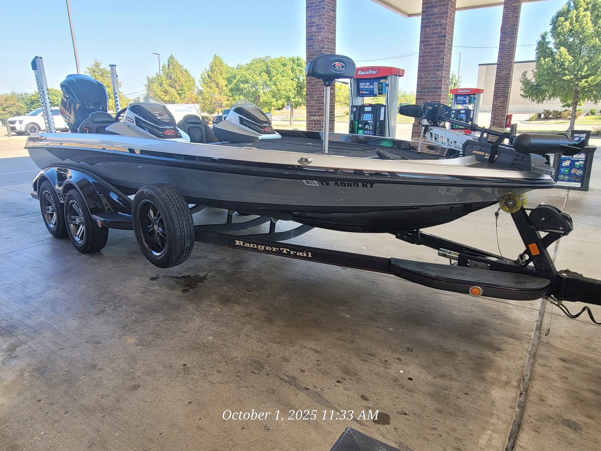 2013 RANGER - CARBON EDITION 520C