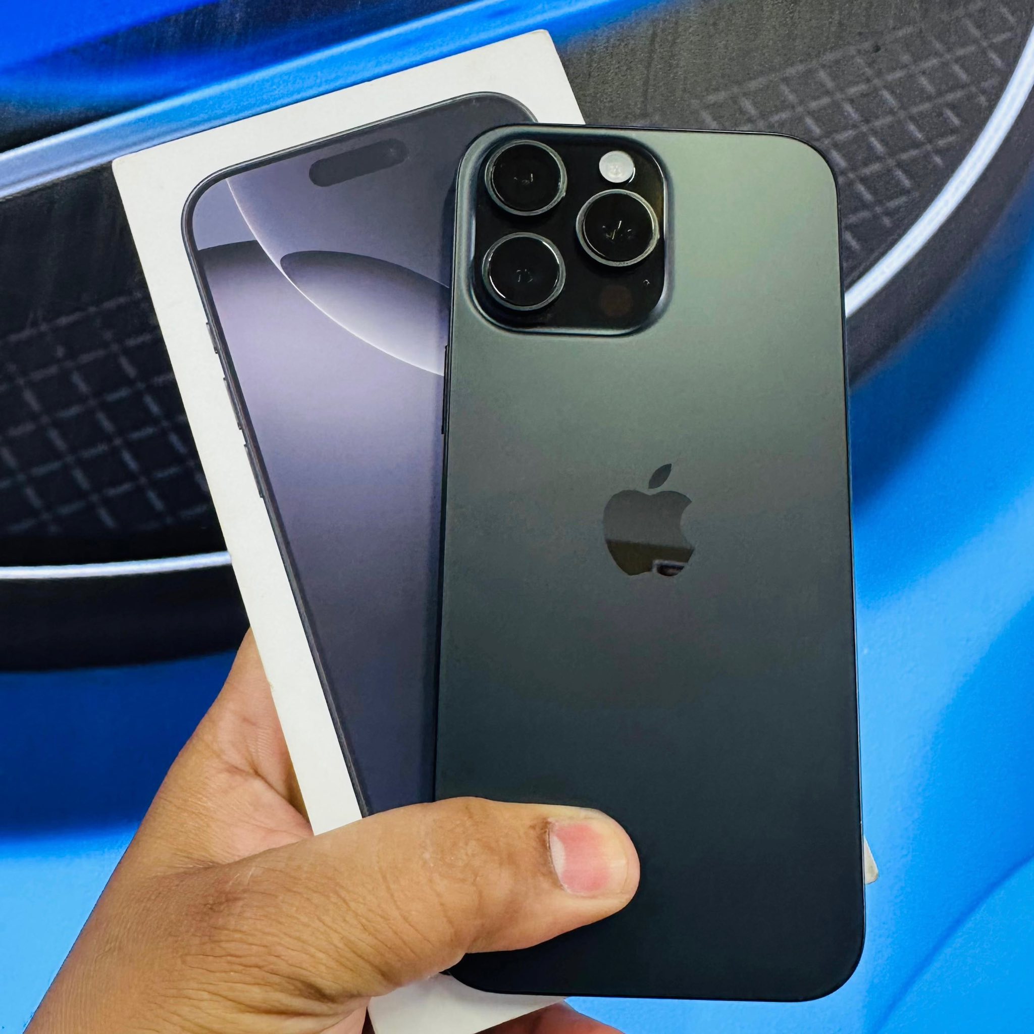 ? iPhone 16 Pro Max 256GB – Black Titanium for Sale ? ✓ 256GB 