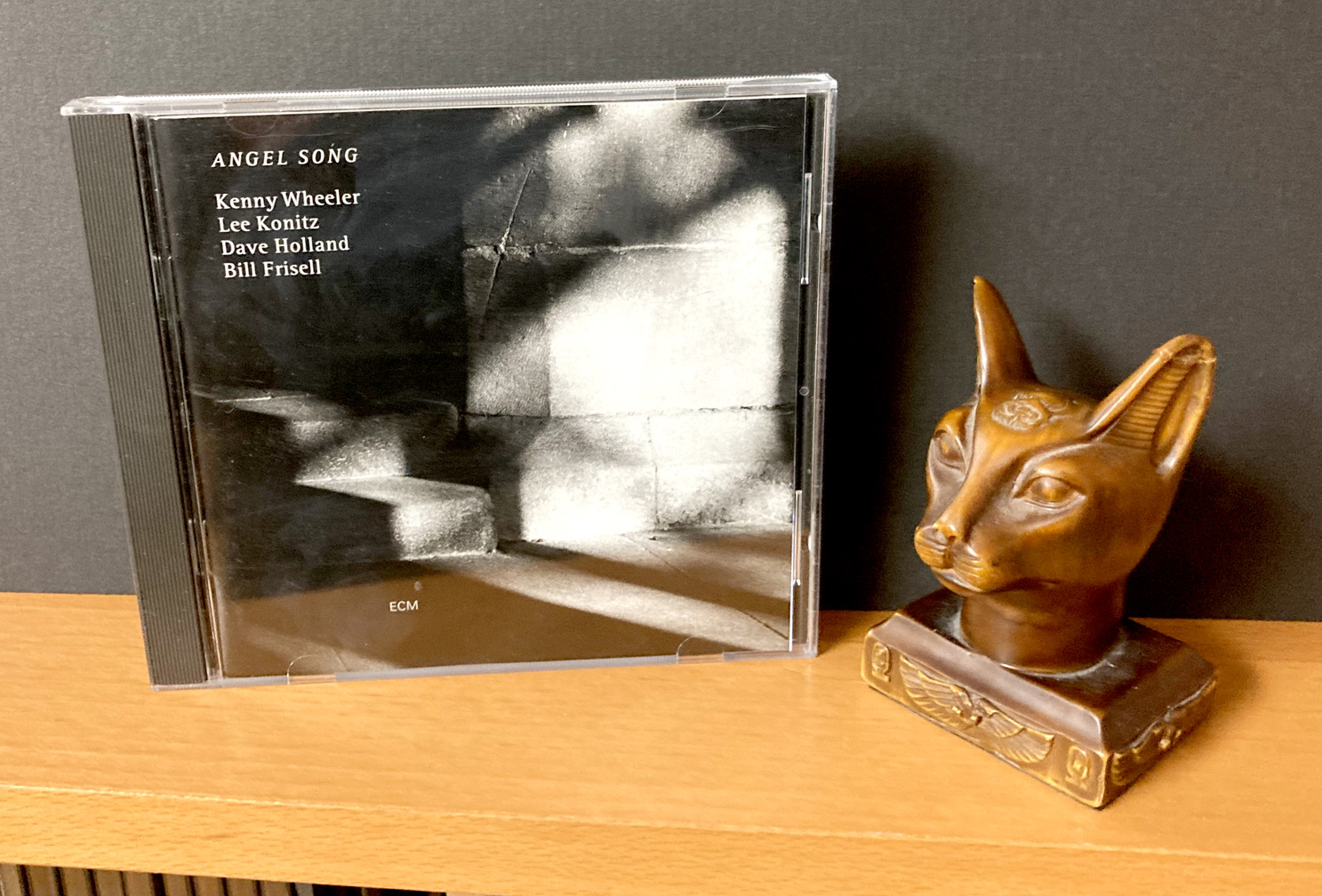 Lee Konitz appearance on ECM records?