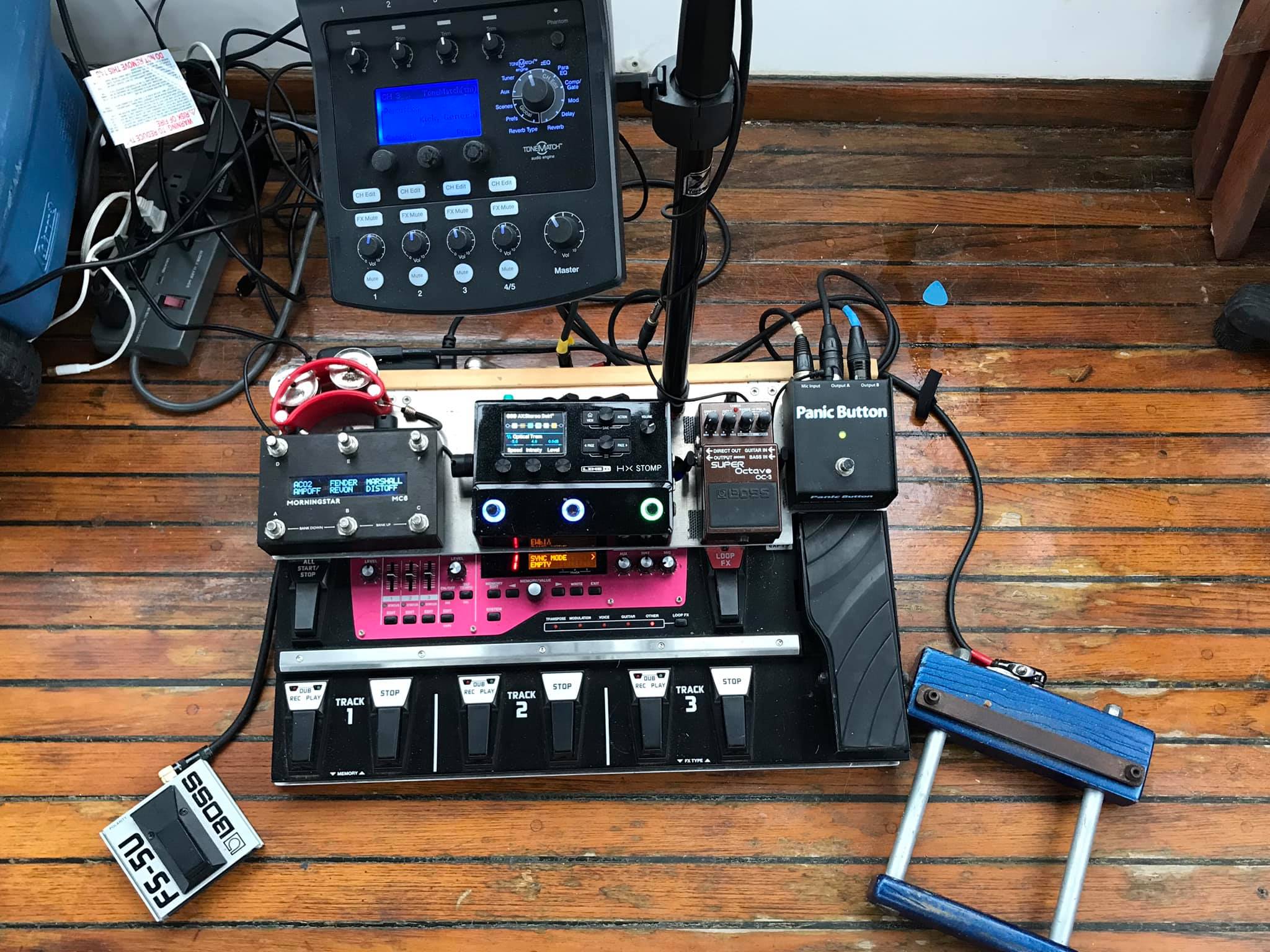 Boss RC-600 vs Sheeran Looper Comparison Review