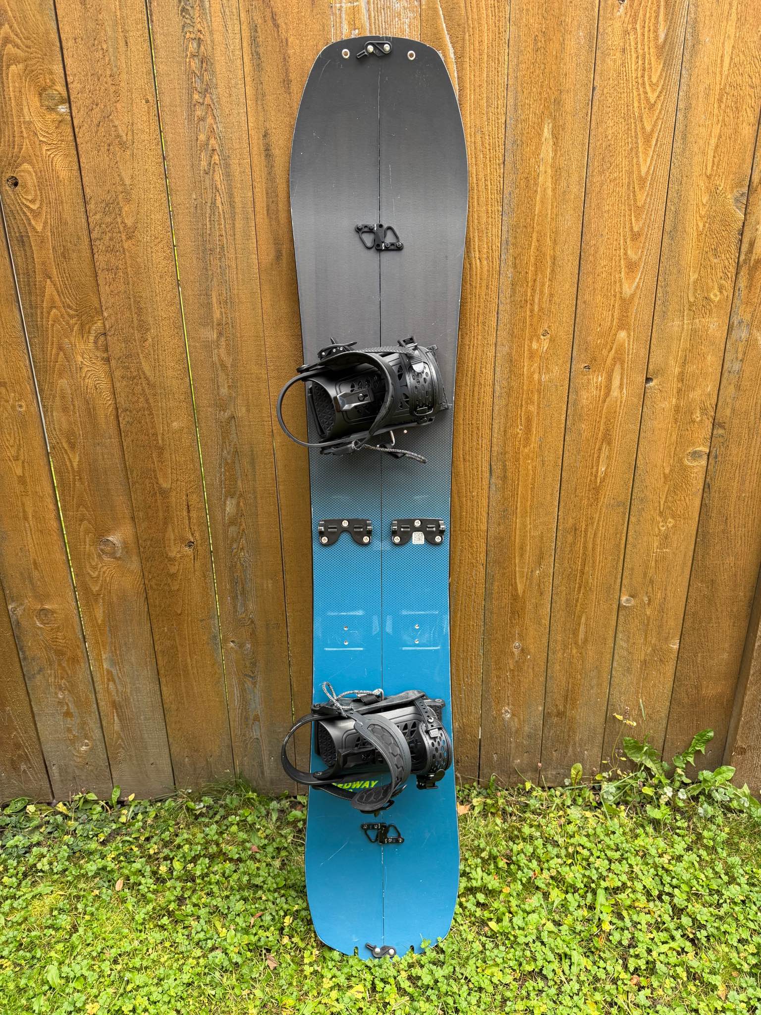The snow is coming! Salomon Speedway 160 split board with skins