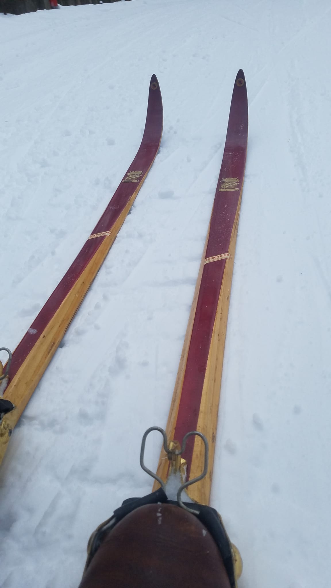 Effectiveness of Old Rex Waxes in Nordic Skiing
