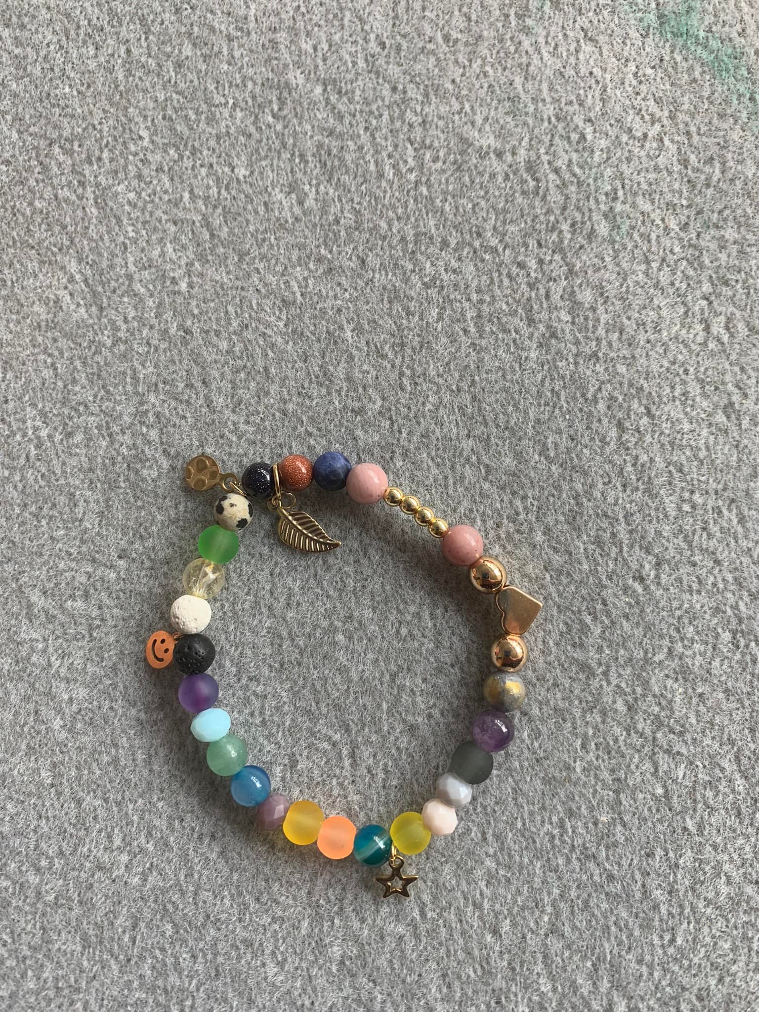 Janod – Coffret Bijoux D’Humeur à Créer – 4 Bijoux Qui Changent De Couleur Dès 6 Ans