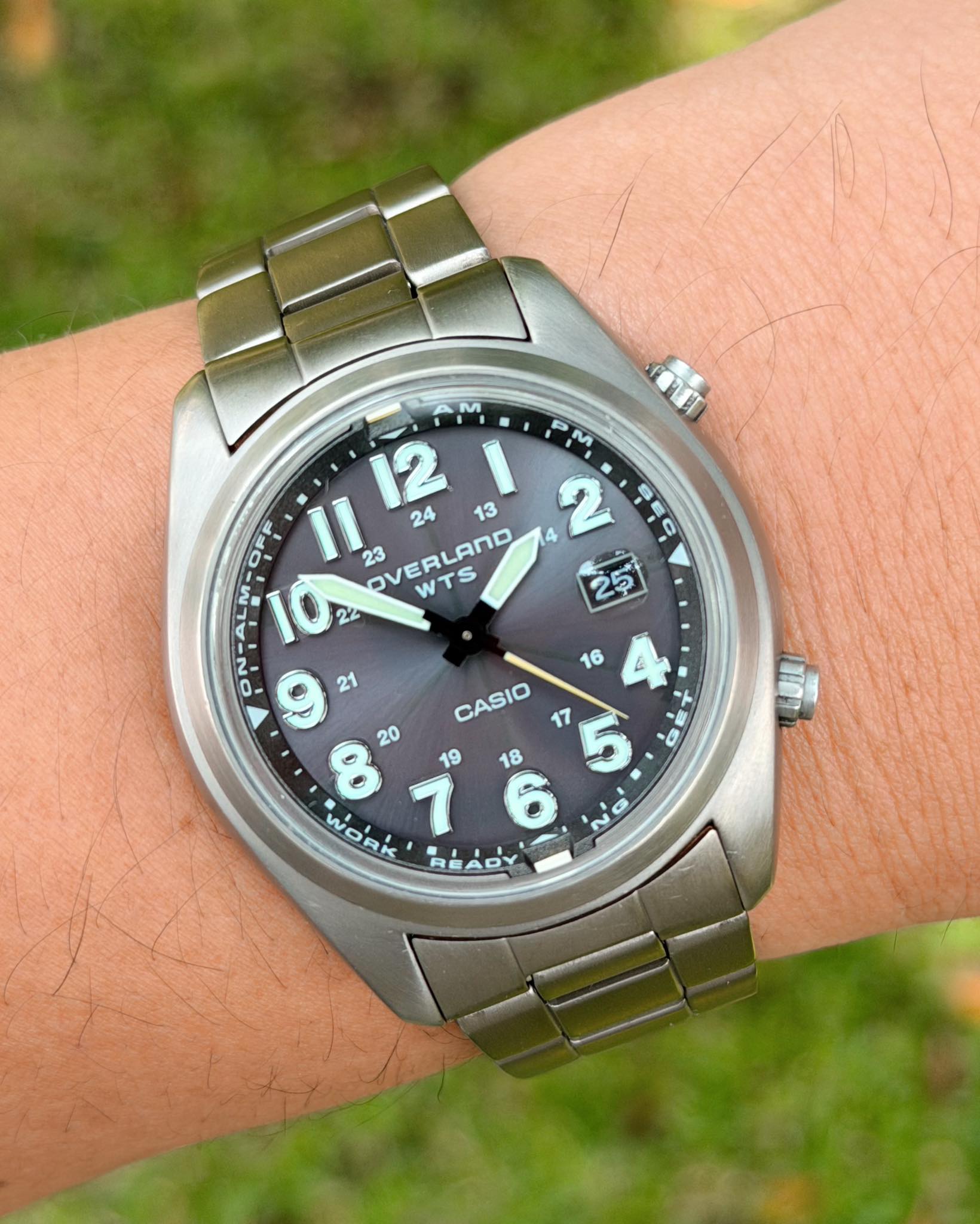 Casio Overland OVW-100 stainless steel and titanium comparison