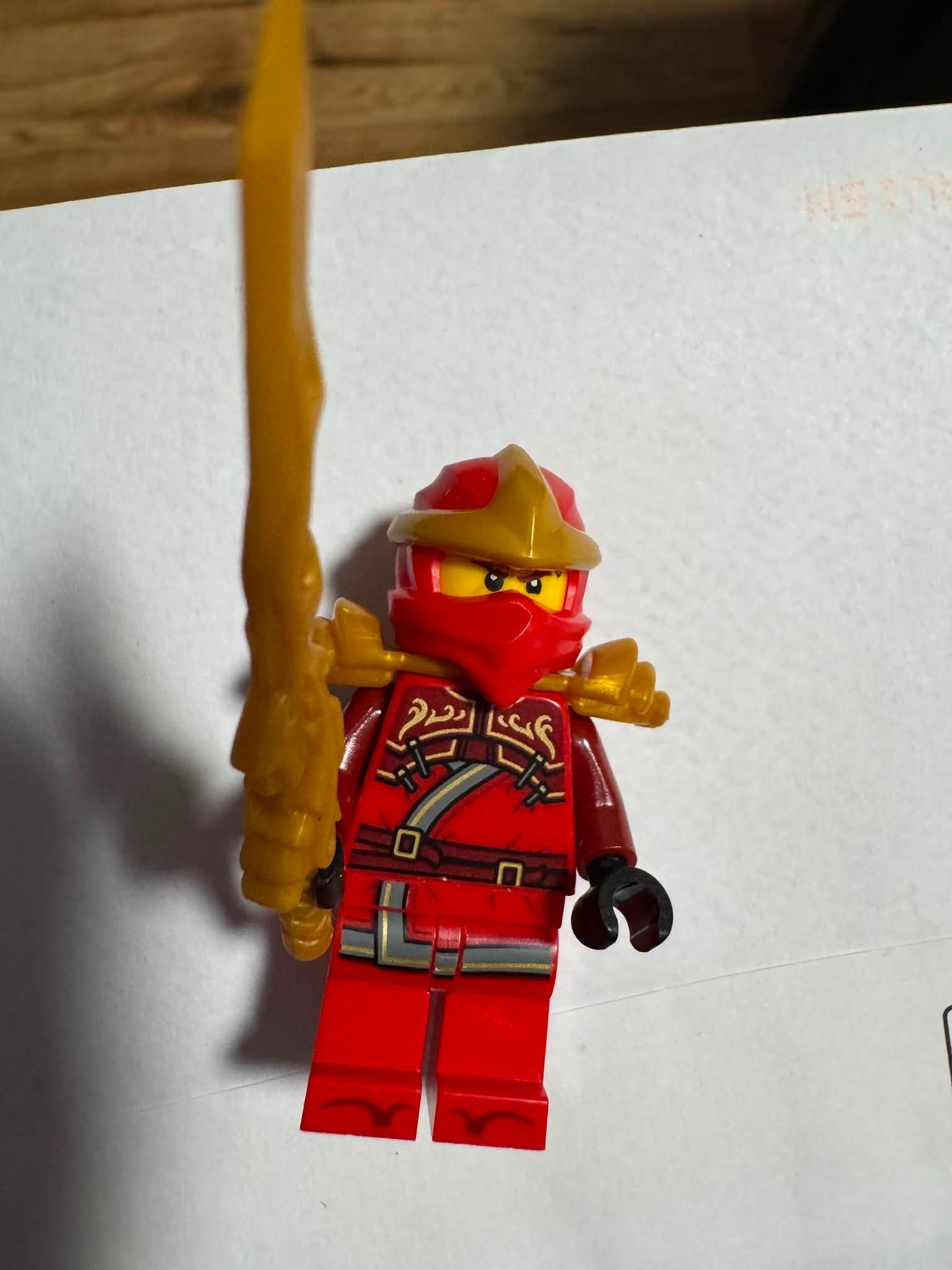 Lego Ninjago Legacy magazine 3D can minifigures Kai and Rox