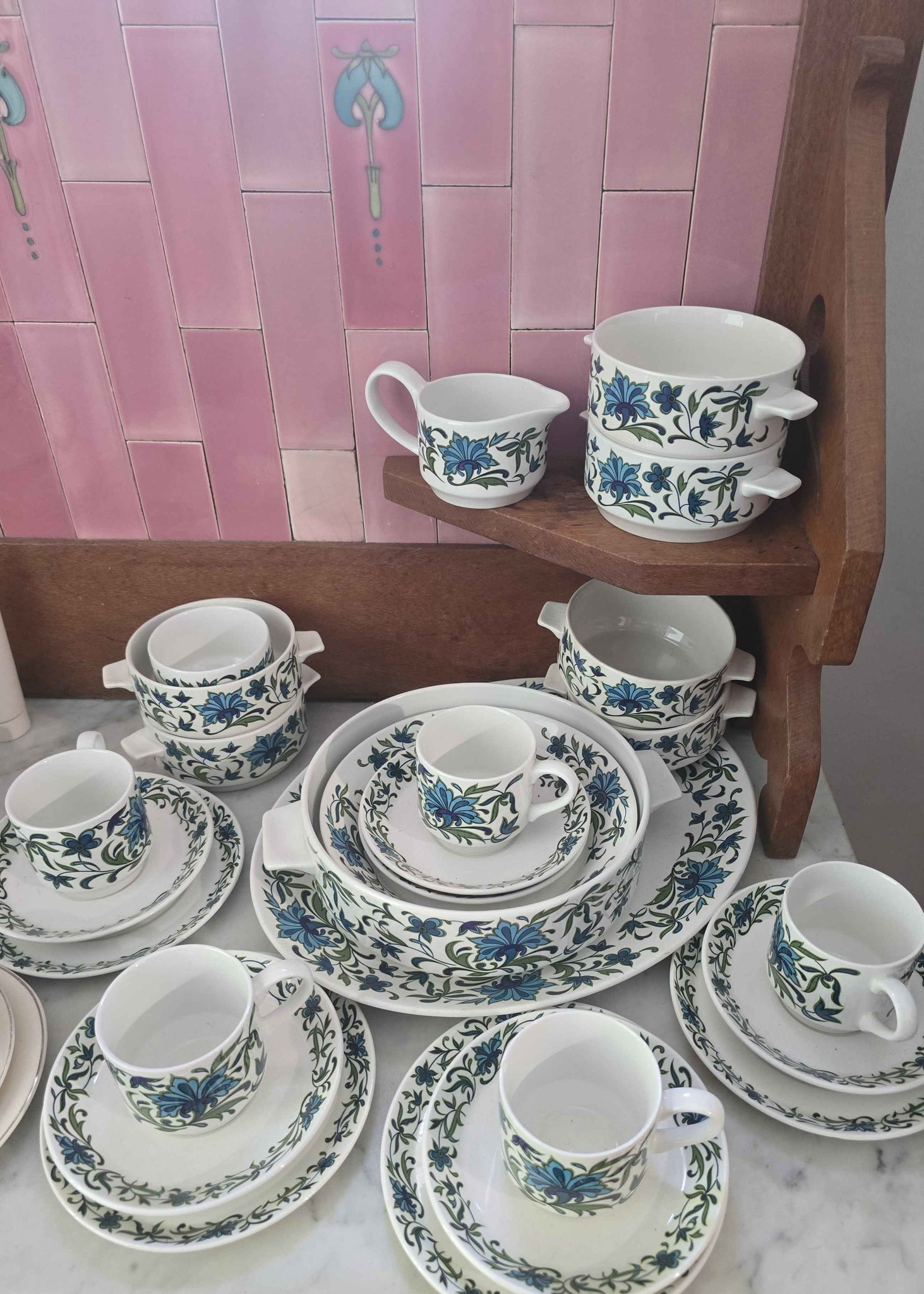 Retro Midwinter 'Spanish Garden' fine tableware in white with a