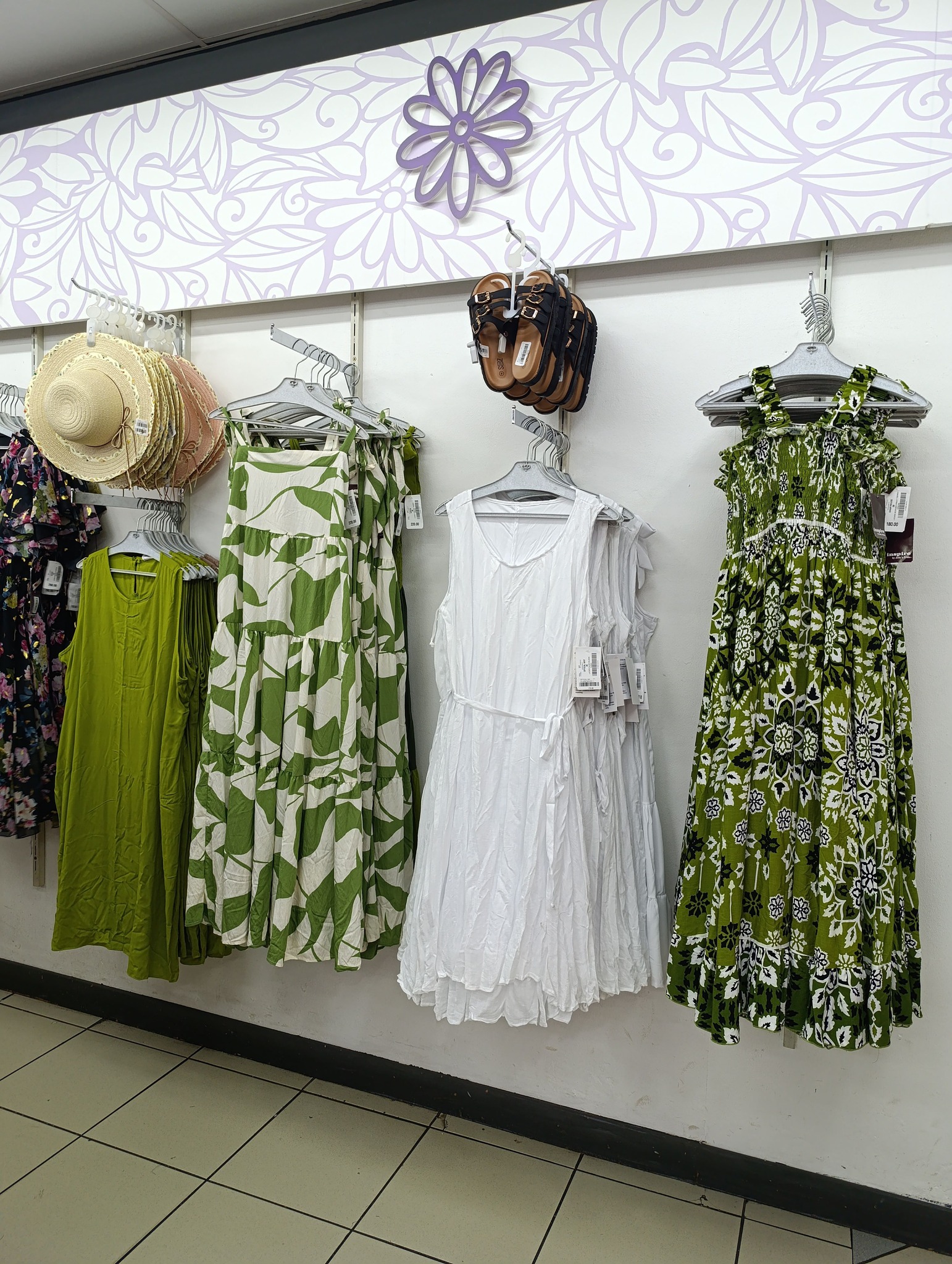 Shop from Al Janat Mall Ladies Boutique beautiful ready-to-wear designs. A wide array of designs; perfect for your personal style! Our Outlets: Commercial Market, Satellite Town Rawalpindi. Trunk Bazar, Rawalpindi Bank Road