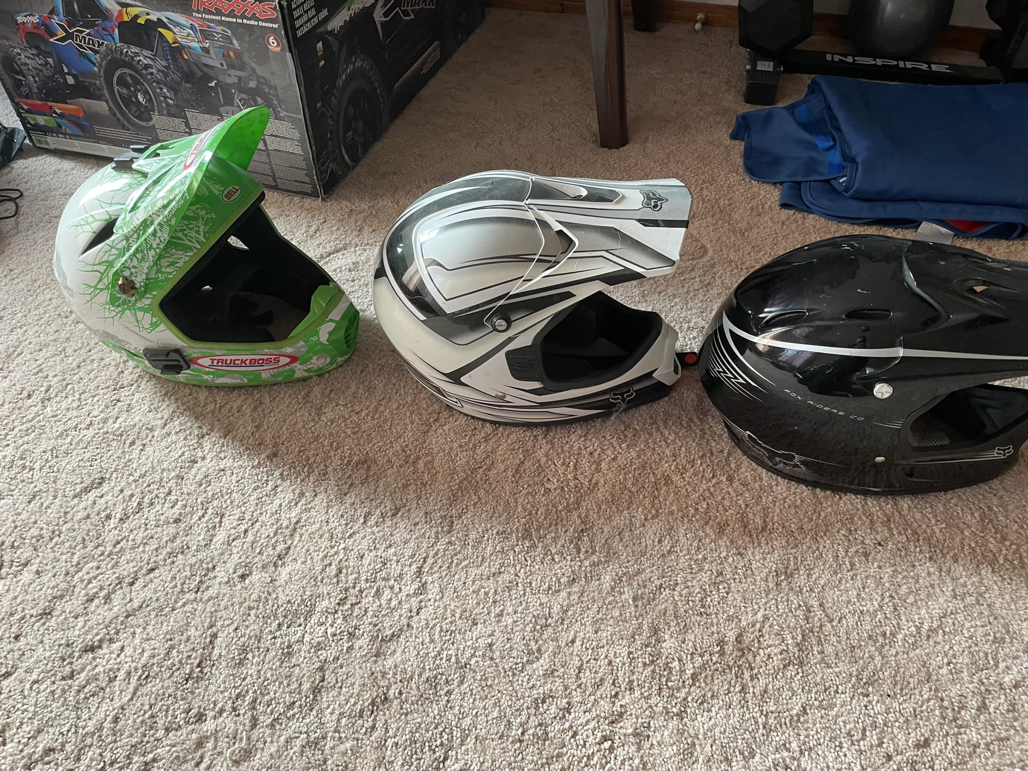 shoei car helmets Vfx-evo Solid Helmet White / M 16.9 fl oz Waterbottle Capacetes MT Stinger 2 Color:Black-48V art wind tunnel facility