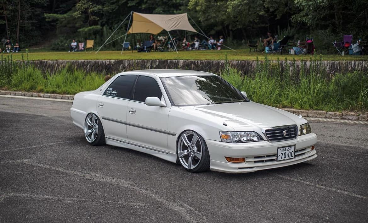I finally got some hot boi wheels for my Toyota JZX100 Mark II