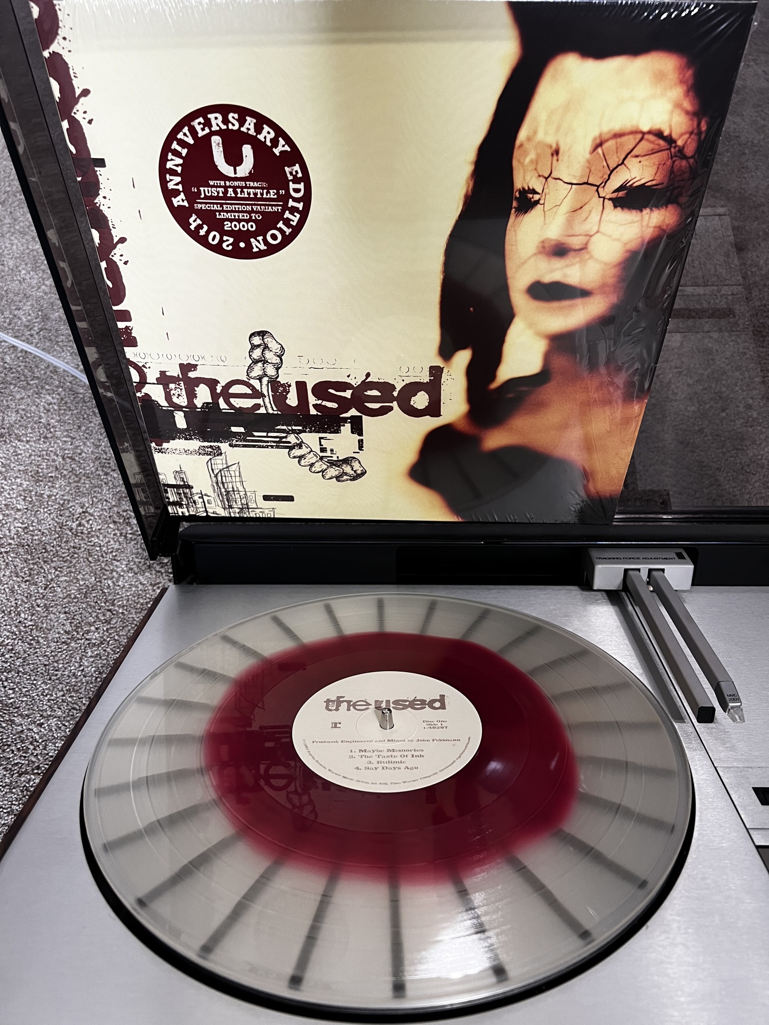 The Used – Self-Titled (Black Vinyl ReReissue) The Used: The Used (Colored Vinyl) Vinyl LP – TurntableLab.com main image 1