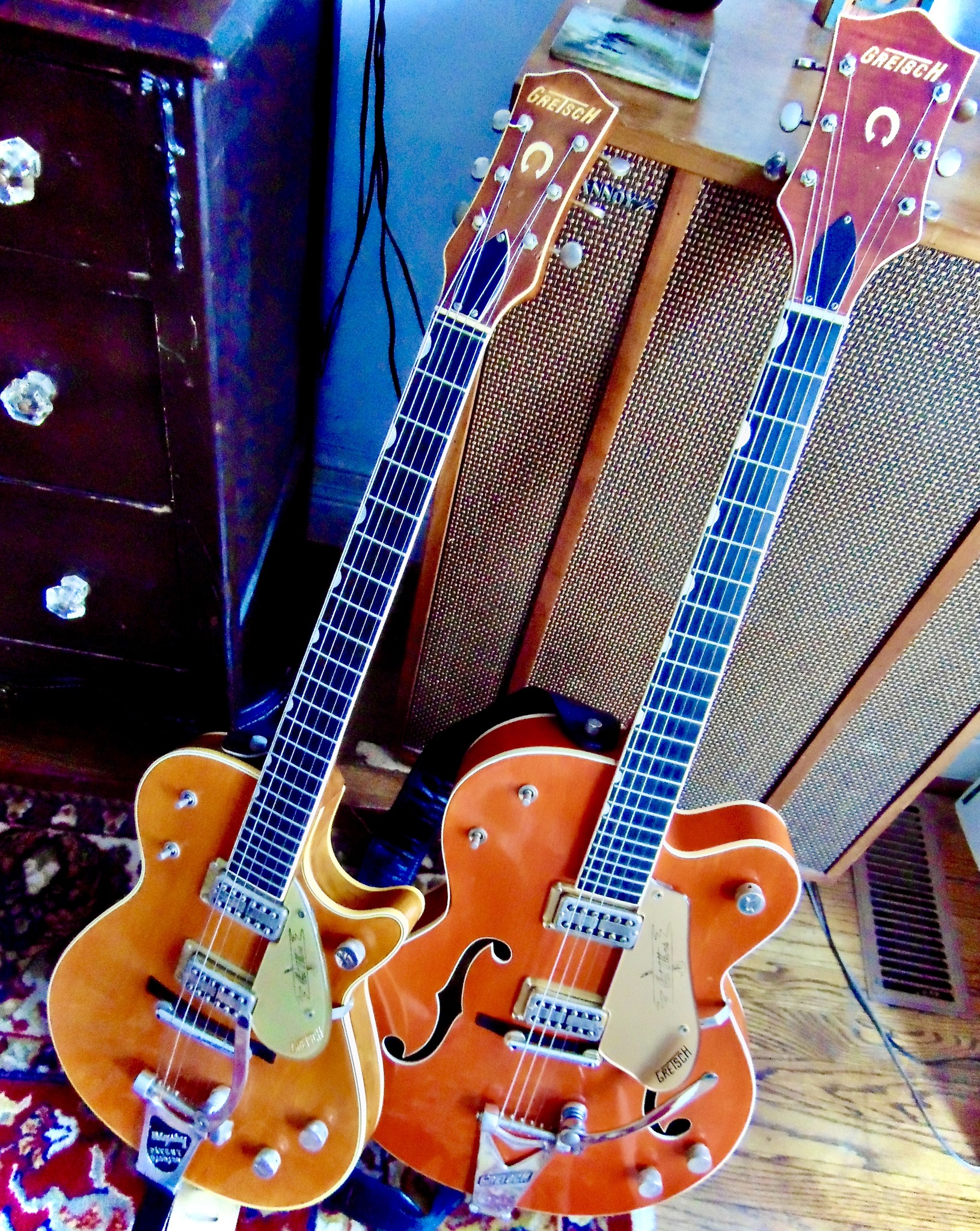 Gretsch BST-1000 guitar played by Kim Shattuck of The Muffs