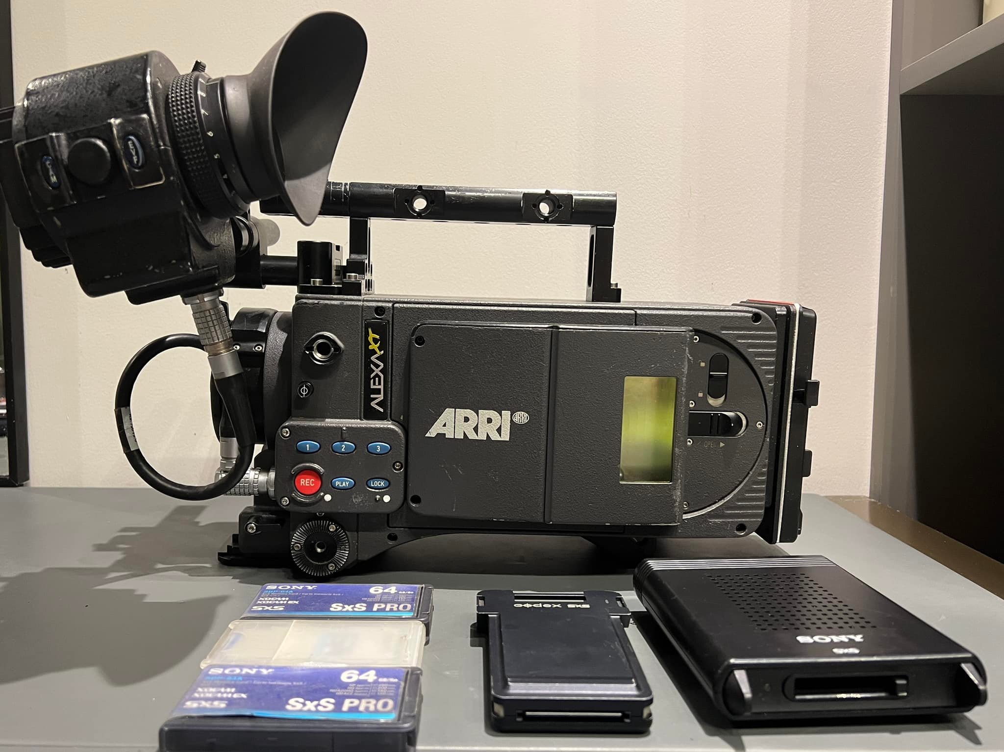 What reader for Arri Alexa SXT plus codex cards?