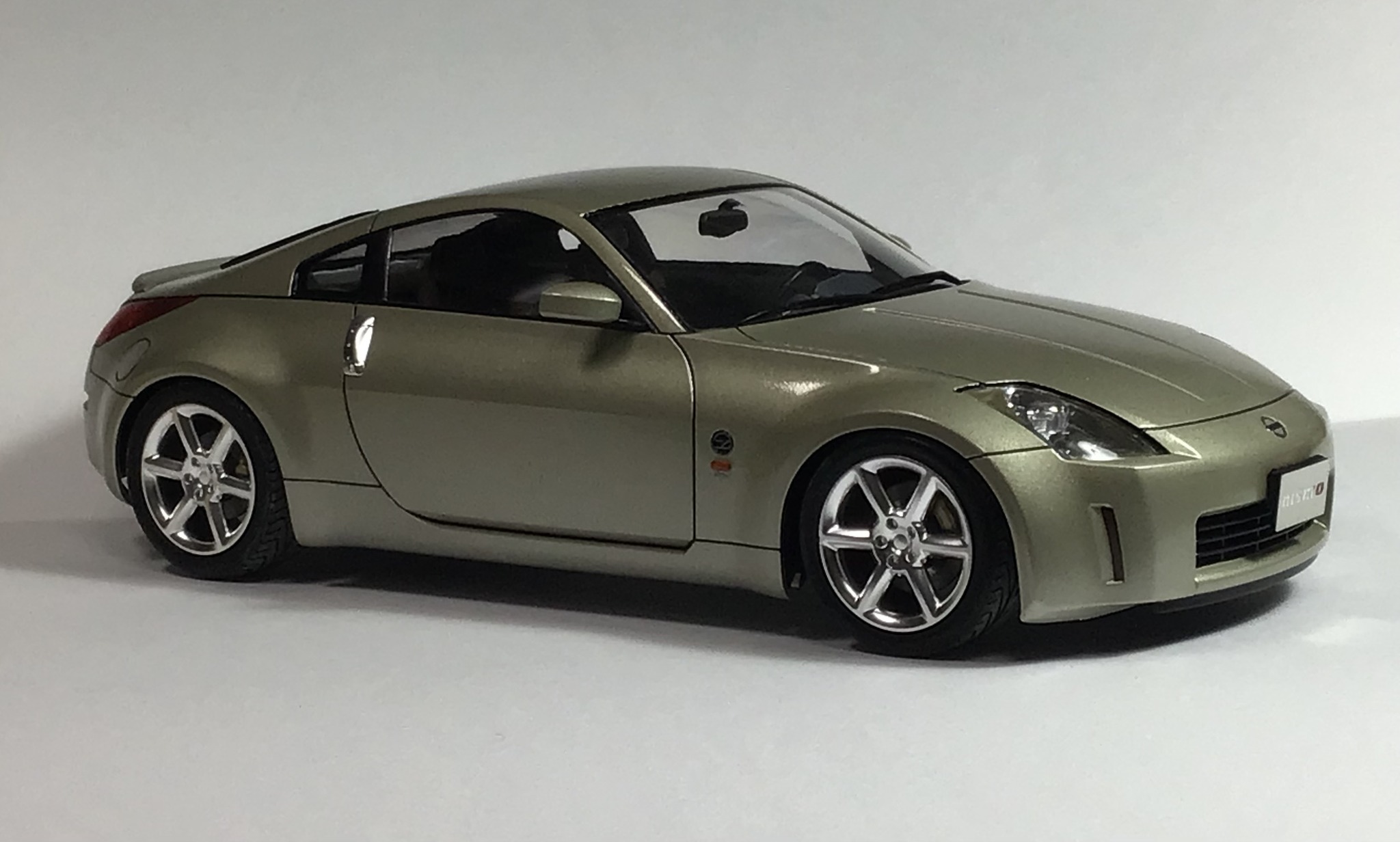 カスタム　Jada Toys 日産フェアレディZ 1/18 VeilSide仕様 Newest piece. 1:18 Veilside 350Z by Jada Import Racers! Very old