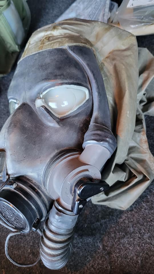 Czech Gas Mask M10M W/ Hydraton Port and Straw W/ Bag and Flters - Etsy