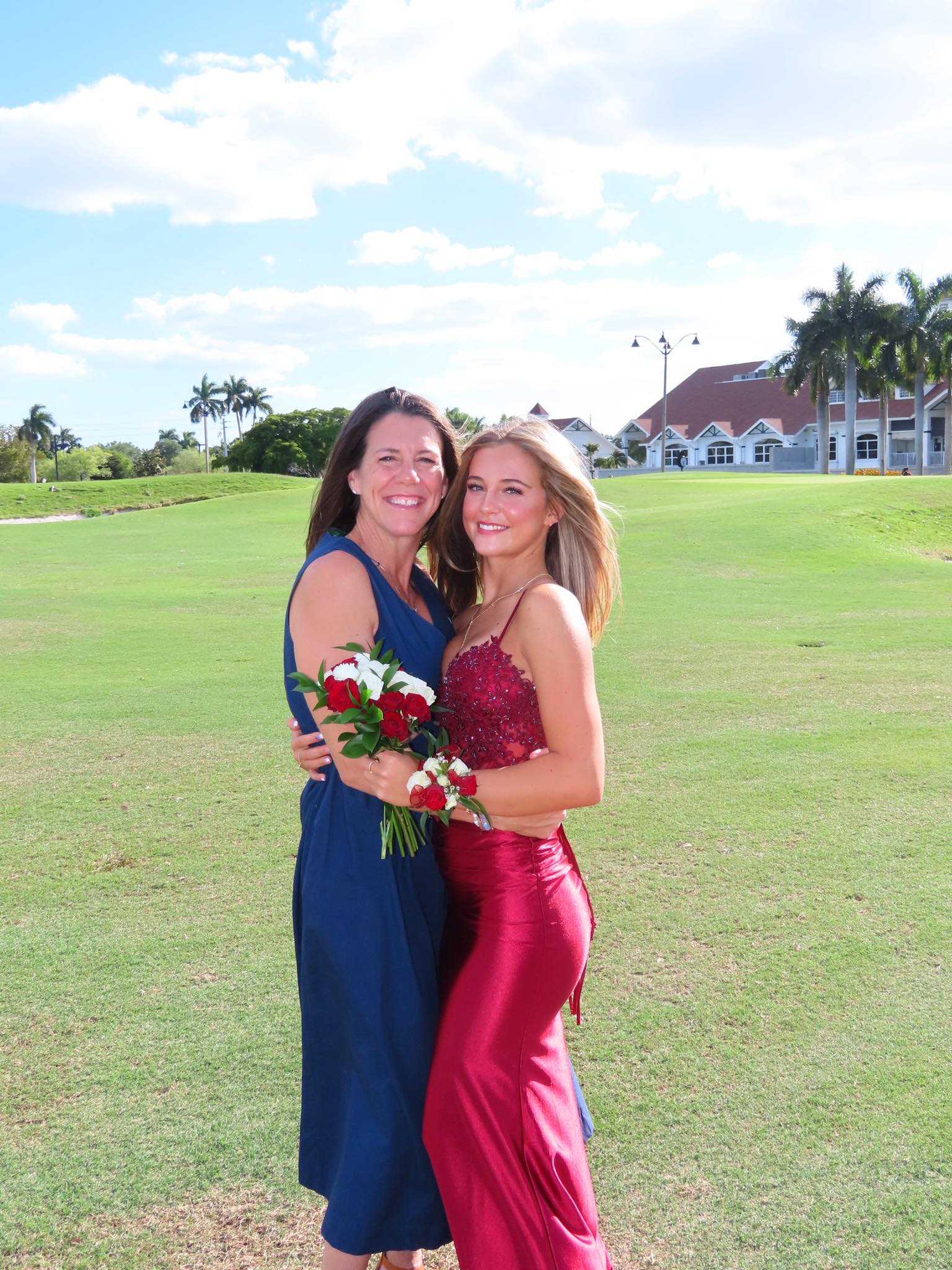 sky blue long dress Chiffon Sleeveless V Neck A Line Flowy Prom Graceful black gown Size:M 15.5 36-37 Sky Blue Modest Wedding Guest Dresses: