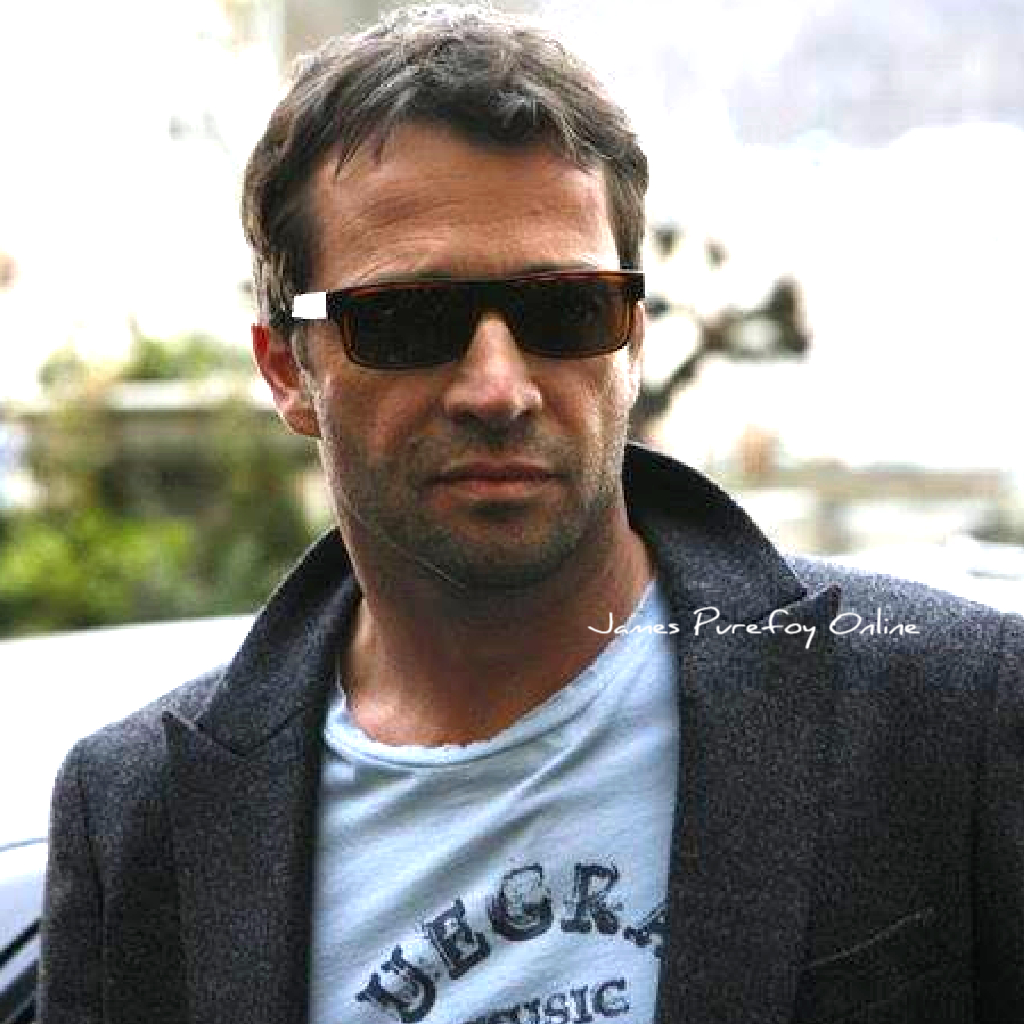 Cheers 🙃🍻🥂to the weekend! Make it a... - James Purefoy Online | Facebook
