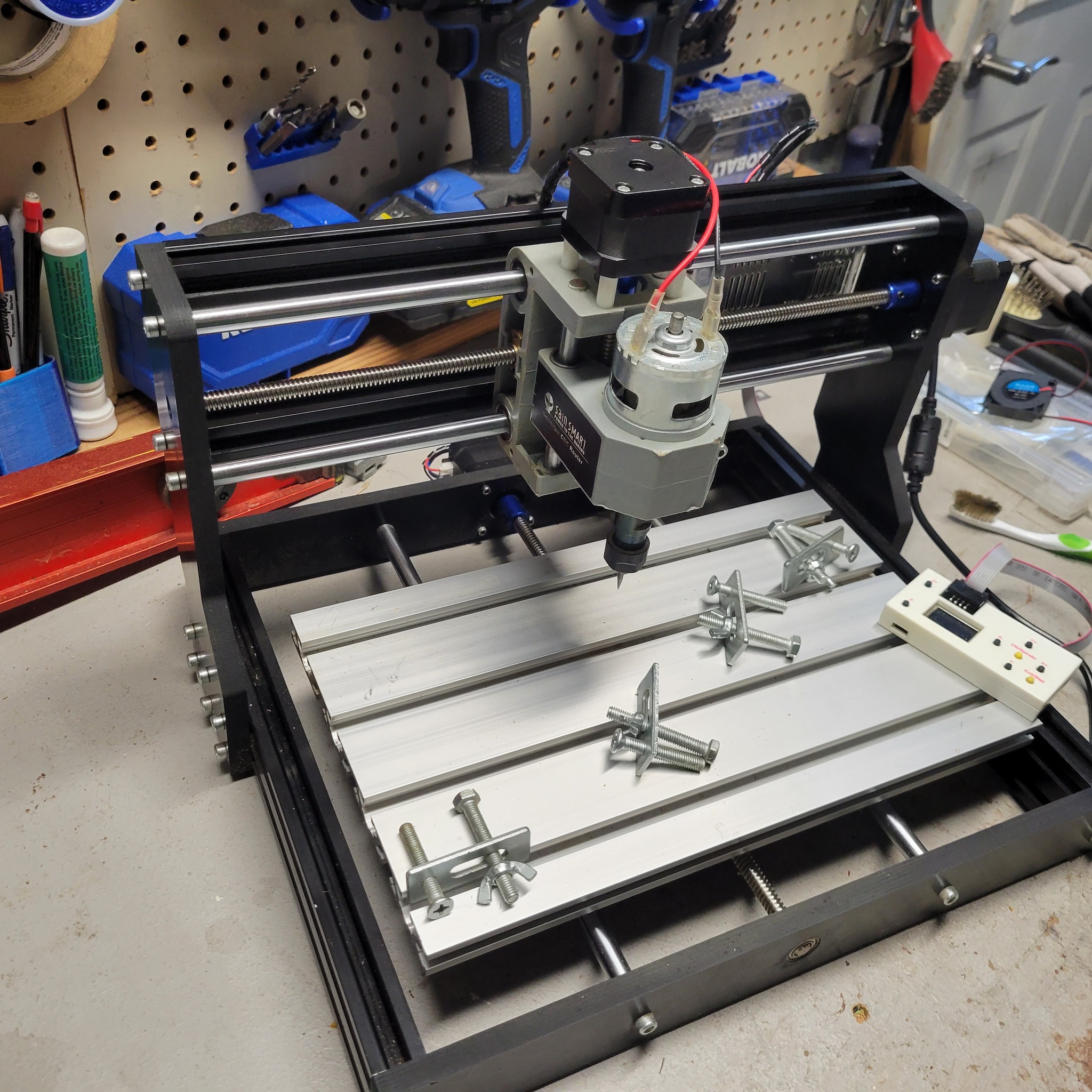 Unboxing and first impressions of Sainsmart 3018 Pro CNC router