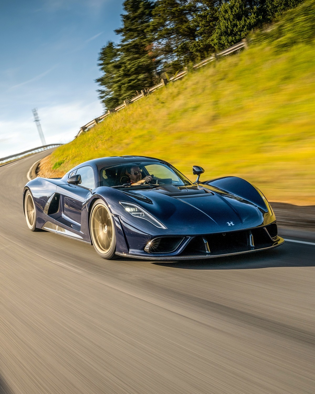 The Venom F5's shape is... - Official EVO Magazine | Facebook