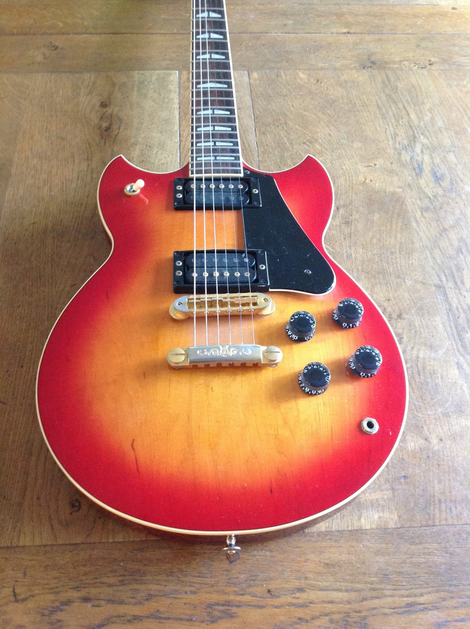 Yamaha SG-2000 or SBG-2100 in dark red finish