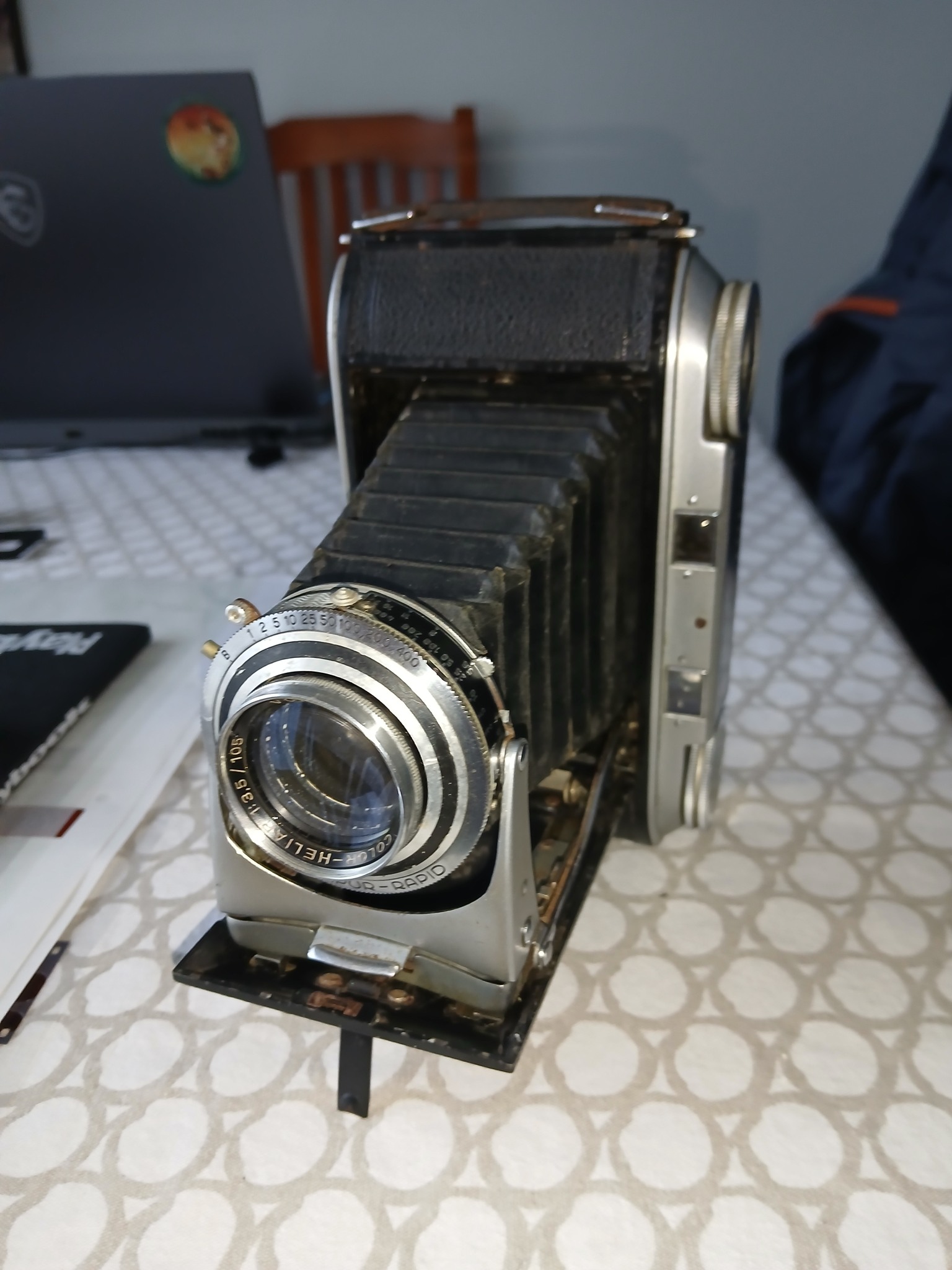 Voigtlander Bessa II with Color Heliar lens