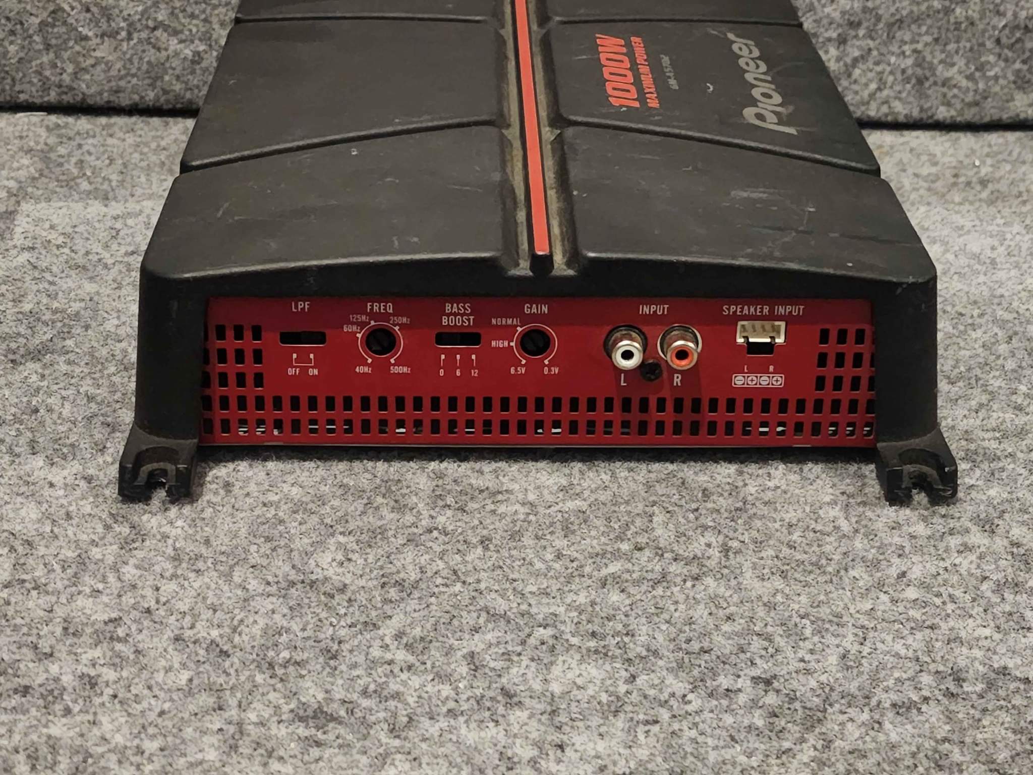 Pioneer Carrozzeria GM-A3200 2-channel power amplifier