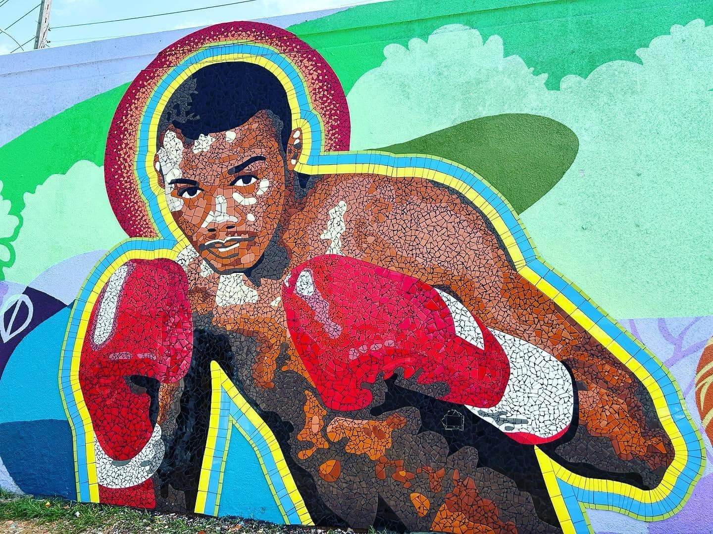 Felix 'Tito' Trinidad mural unveiled in Cupey