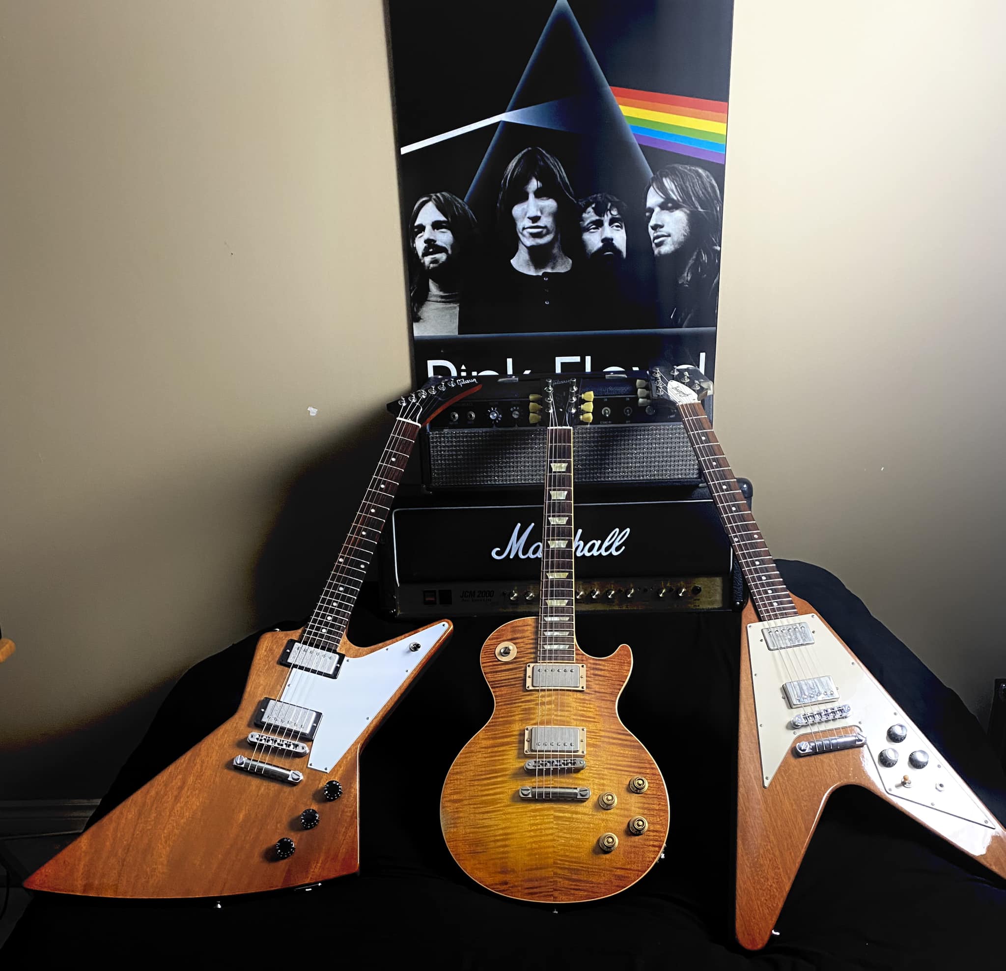 My trusted Gibson Les Paul with DiMarzio EVO pickups
