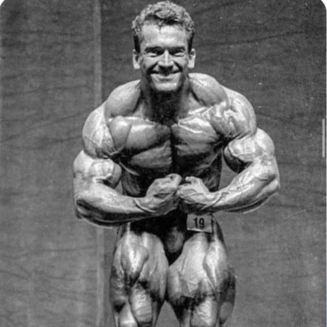 Lee Labrada's physique then and now
