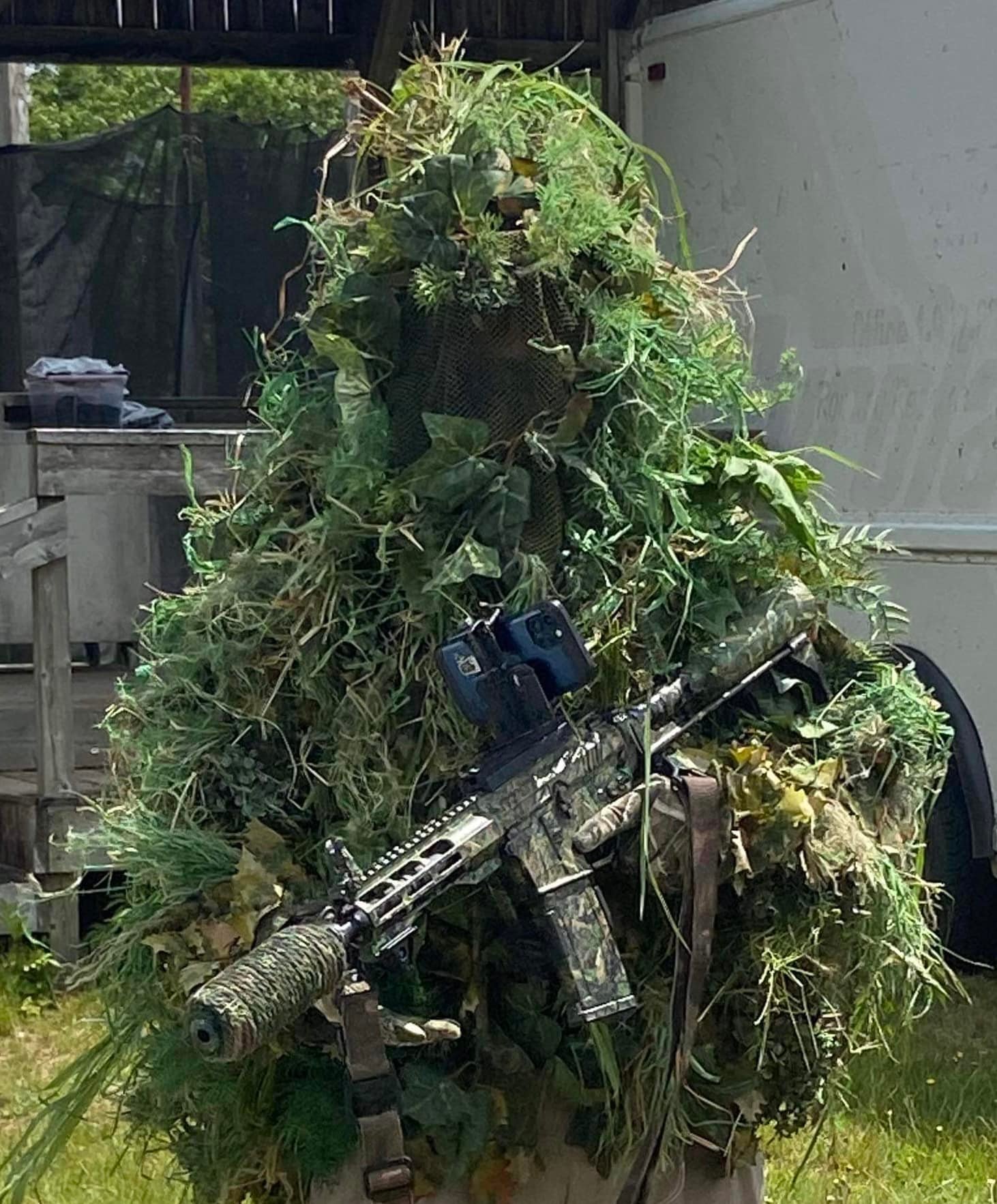 Summer ghillie photos for balance and concealment
