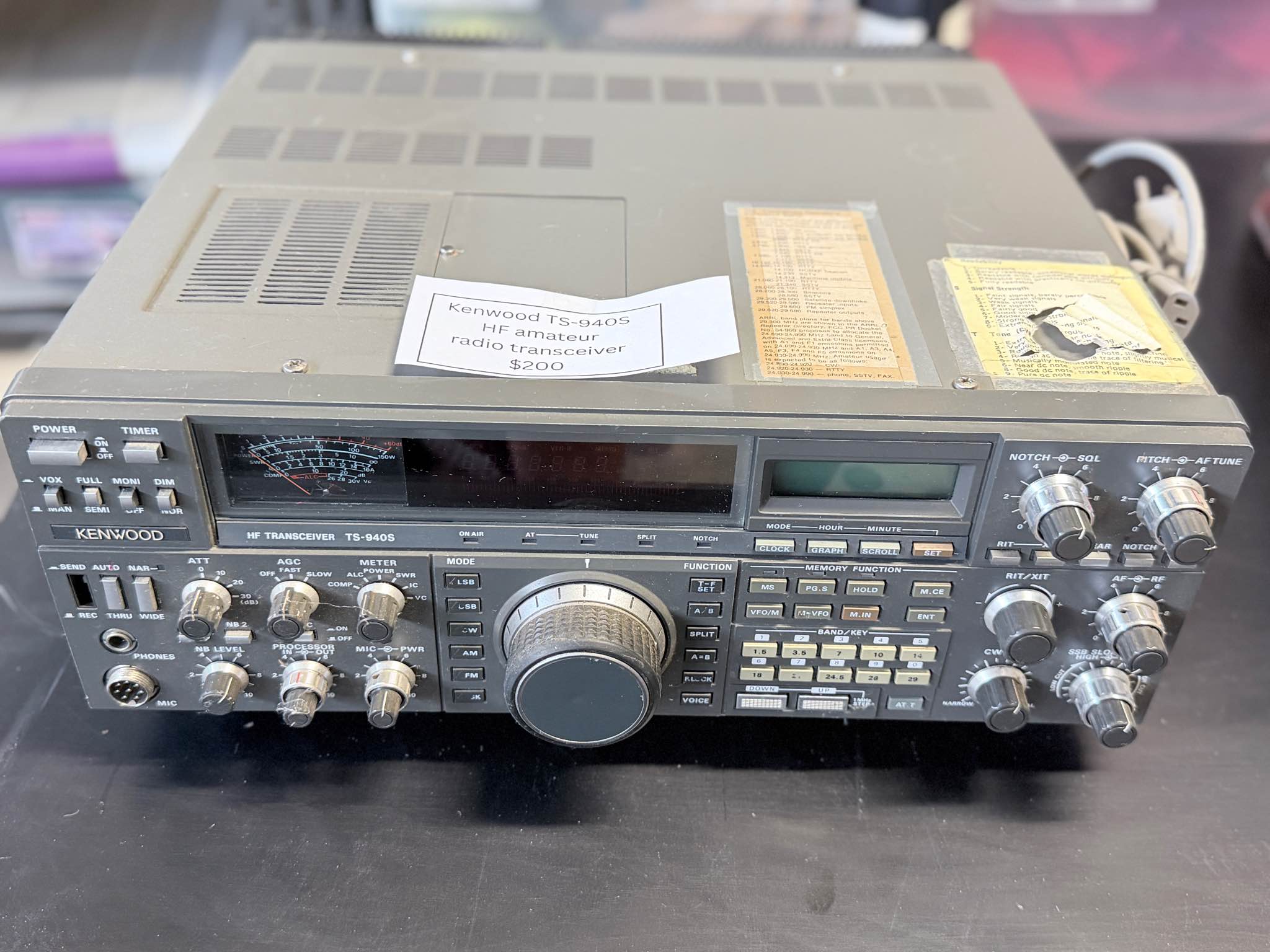Difference between Kennwood TM-941A/D and TM-941S