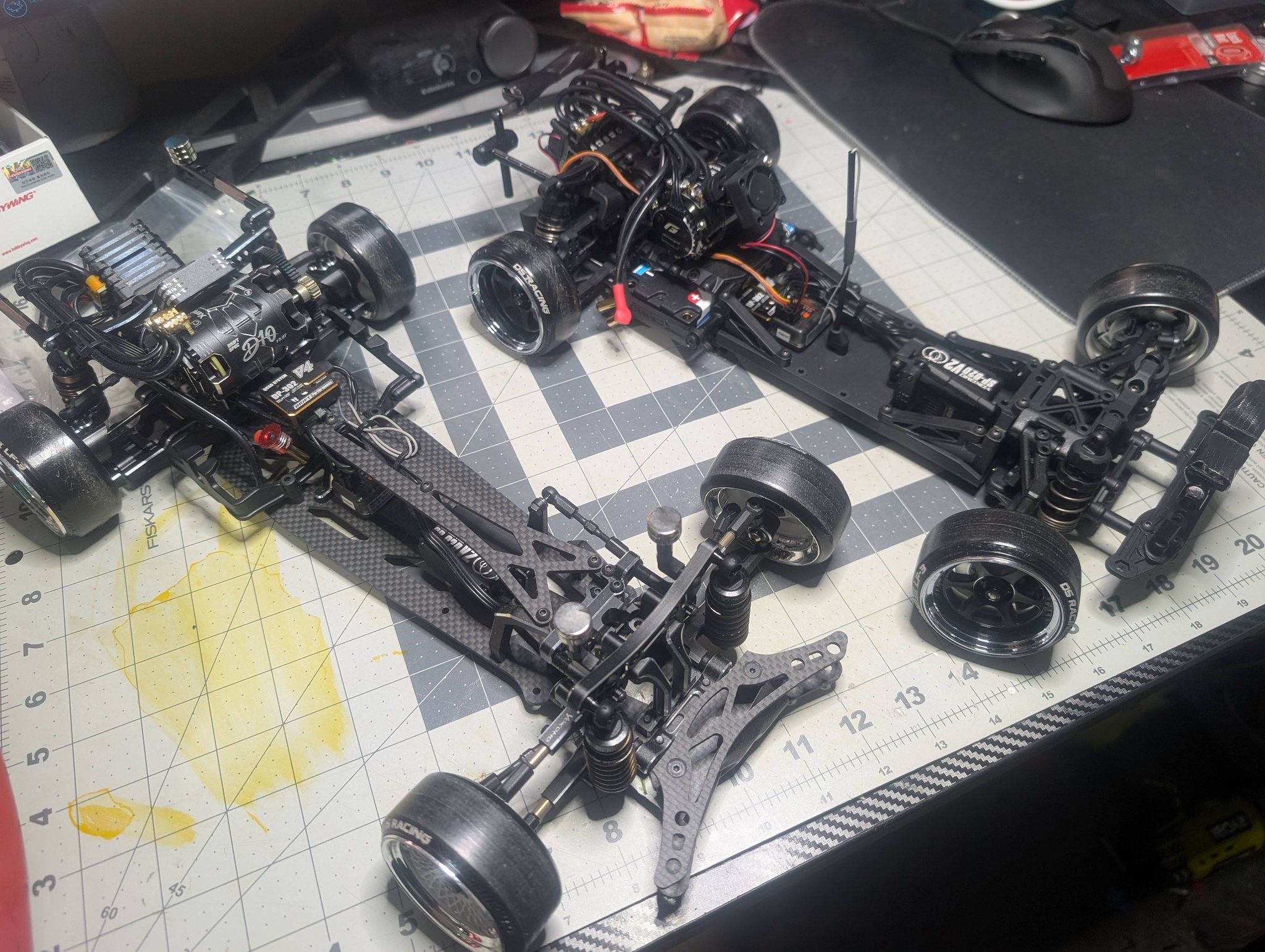 Which is better, RD2.0 or RDX chassis kit?