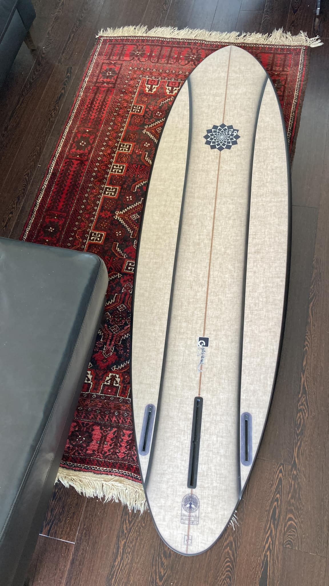 How does the Gary McNeill Pip twin surfboard perform for a 6'0