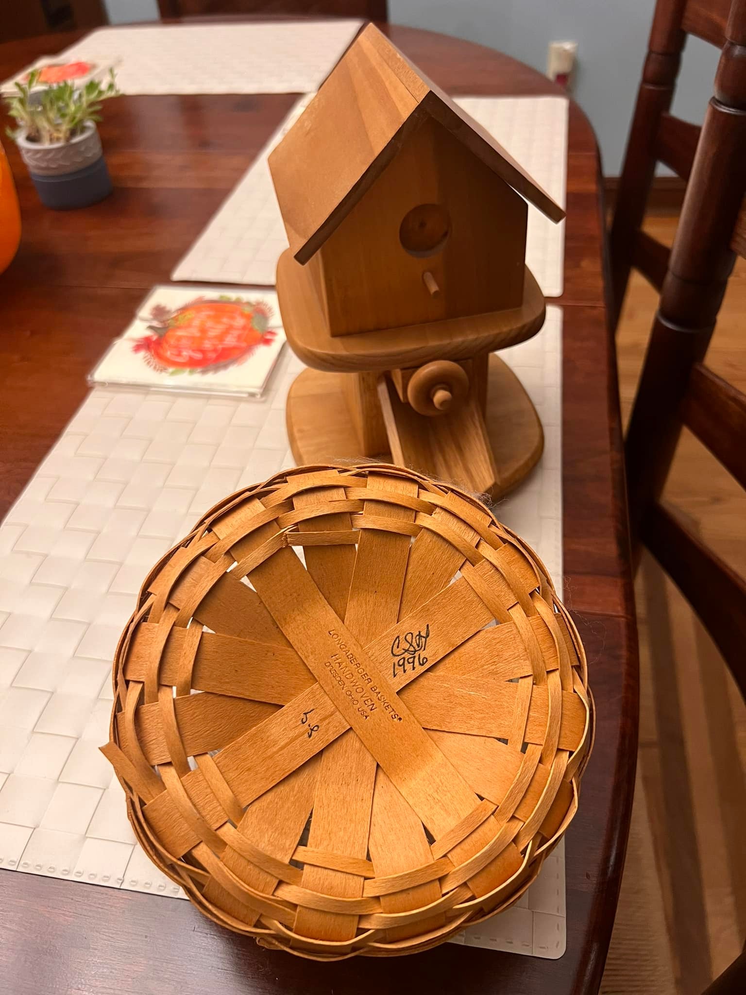 What is the name of this 1996 Longaberger basket with birdhouse lid?