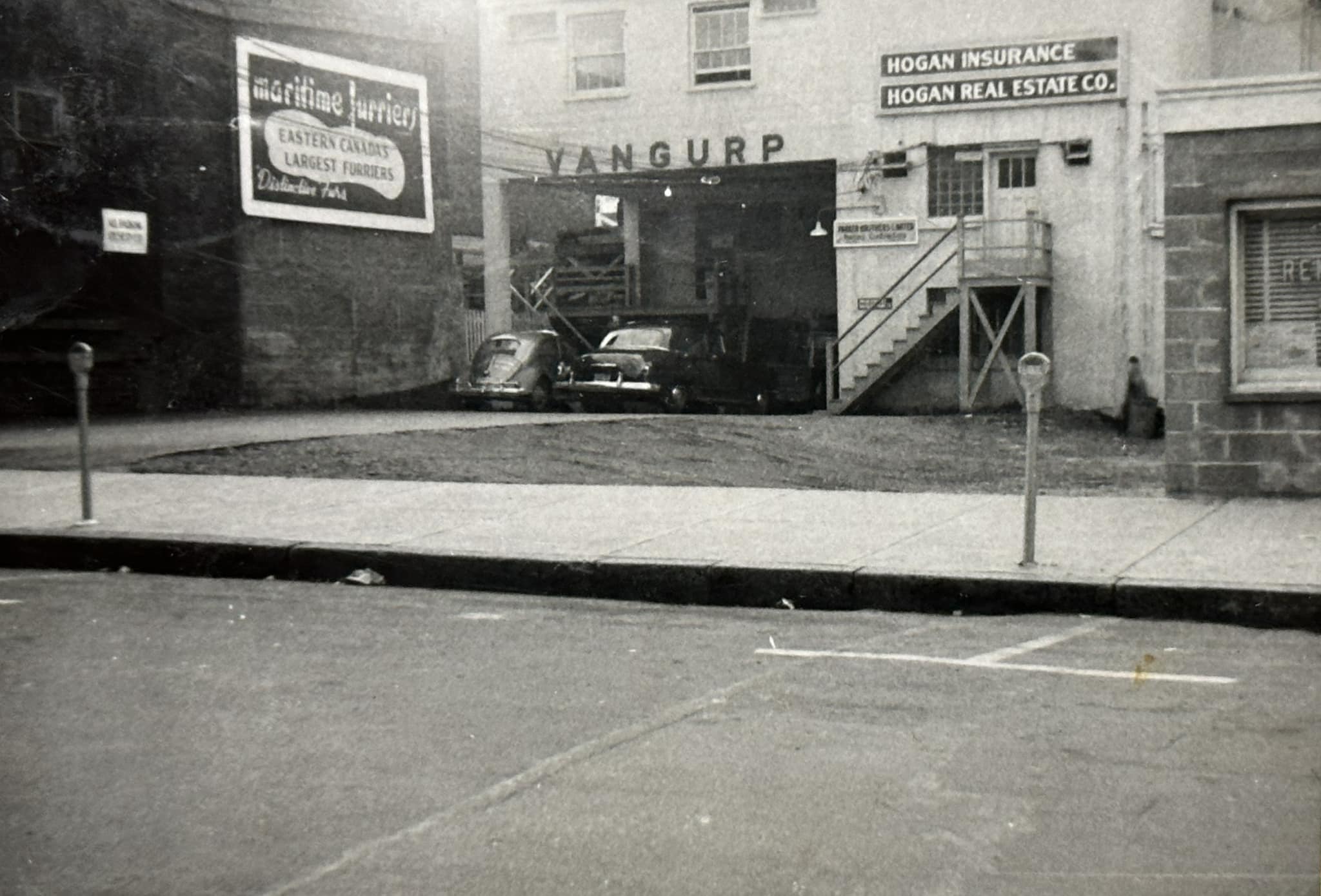 Dick Turpin pub in Scotia Square, Nova Scotia, circa 1975