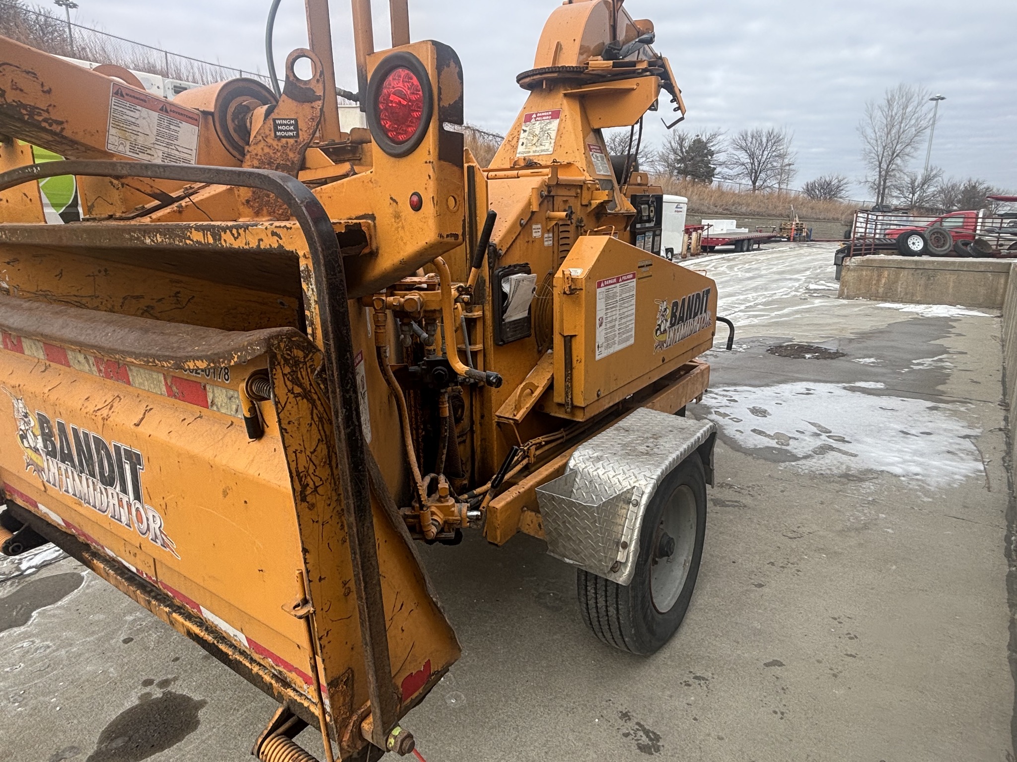 Used 1590xp brush bandit wood chipper for sale