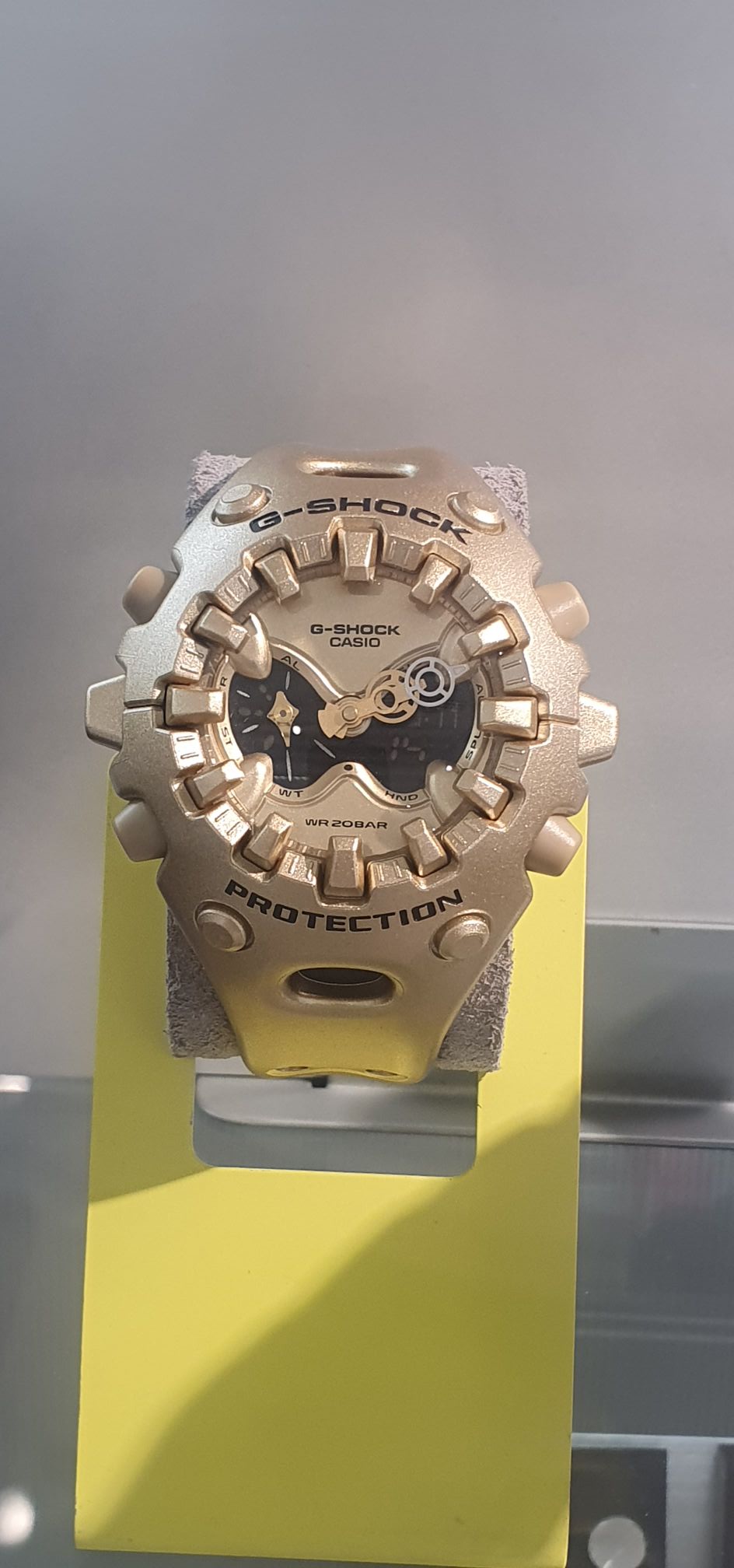 DW-6900FS Marlboro ICE BLAST