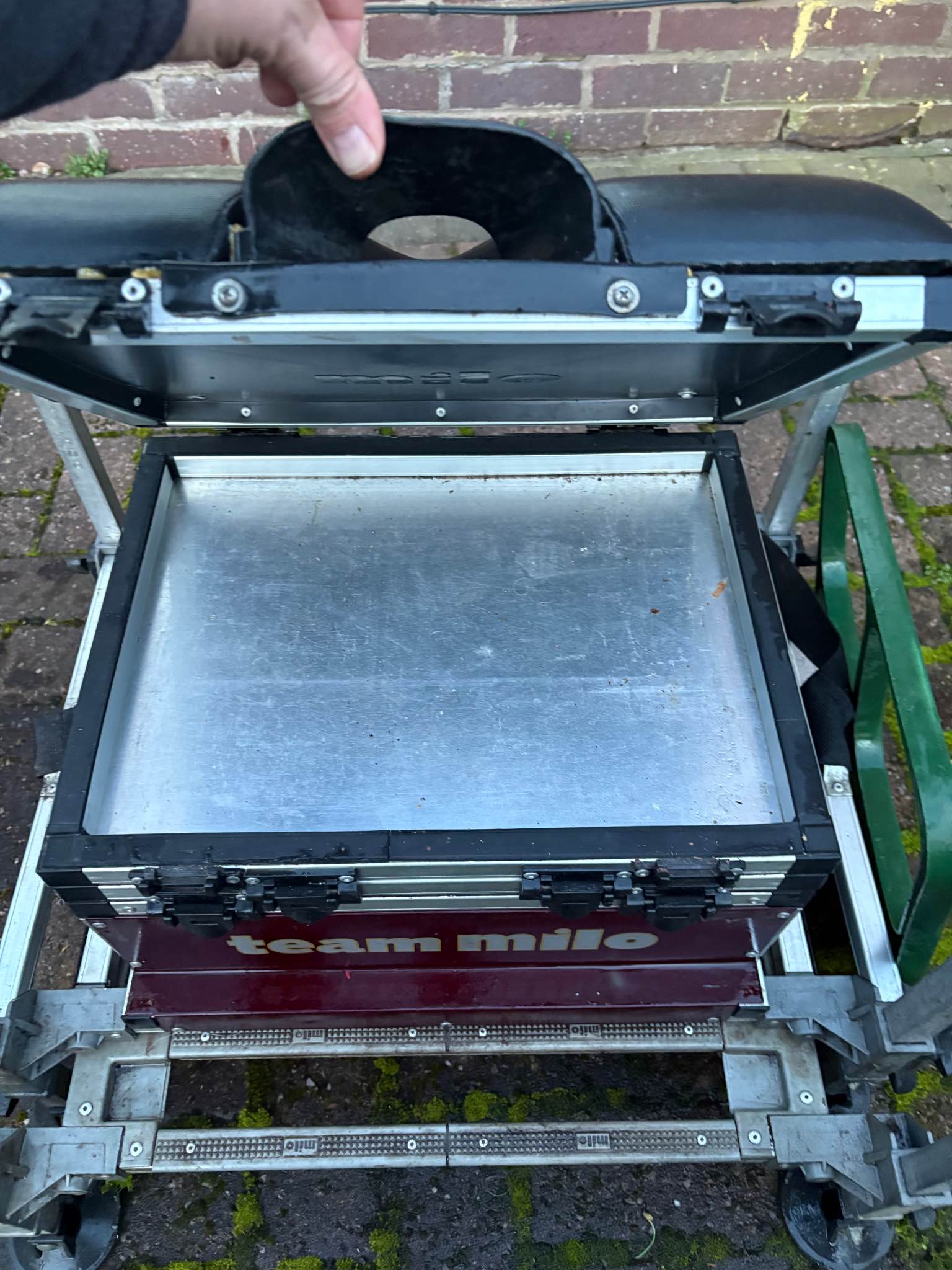 drennan fishing seat boxes Guide Series Boat Box with Slide Out Drawer (color: Silver) Roddarch Fishing Seat Box with