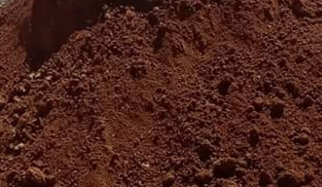 تراب احمر - ‎تراب احمر‎ updated their cover photo.