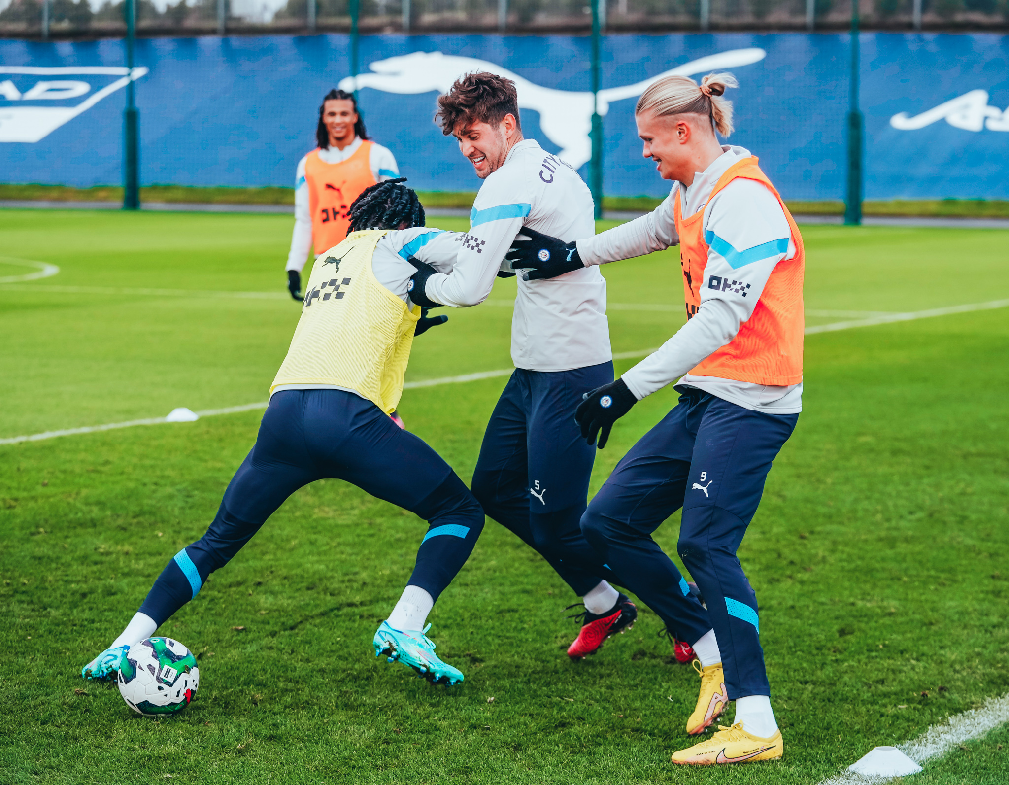 Manchester City - Manchester City added a new photo.