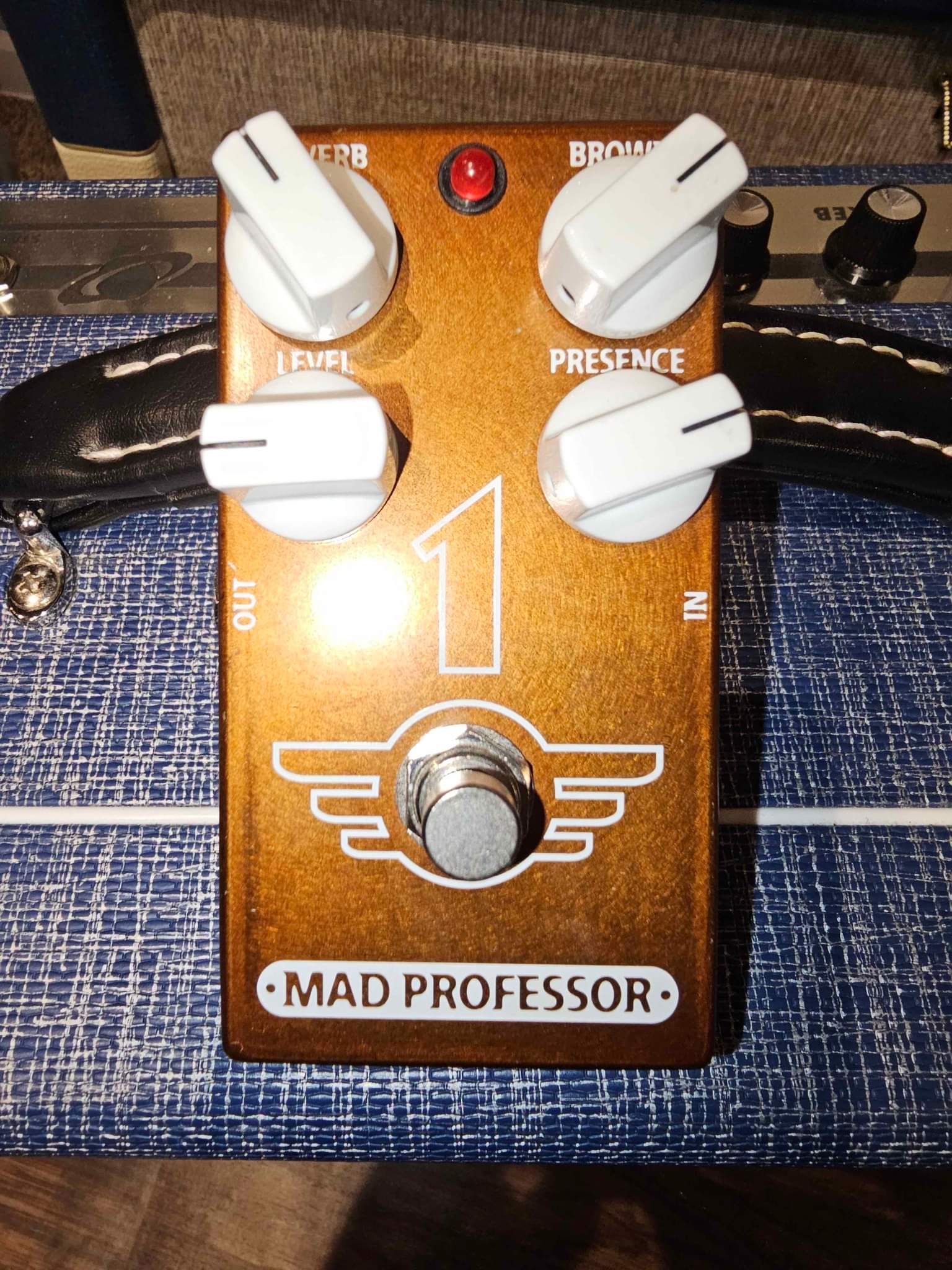 Achieving Van Halen's brown sound with Mosky Audio pedal