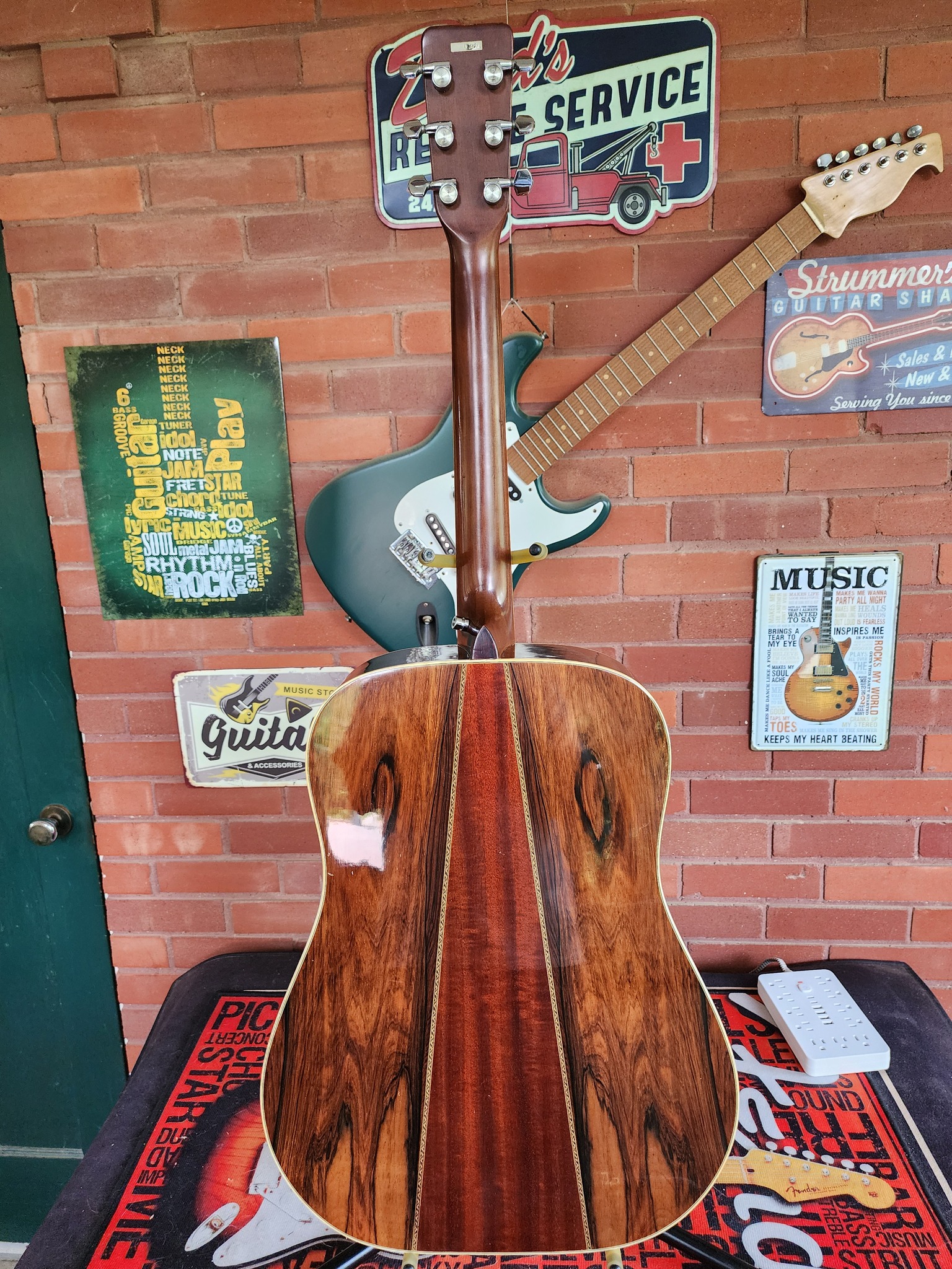 Yamaki Guitar Owners Group - YGOG
