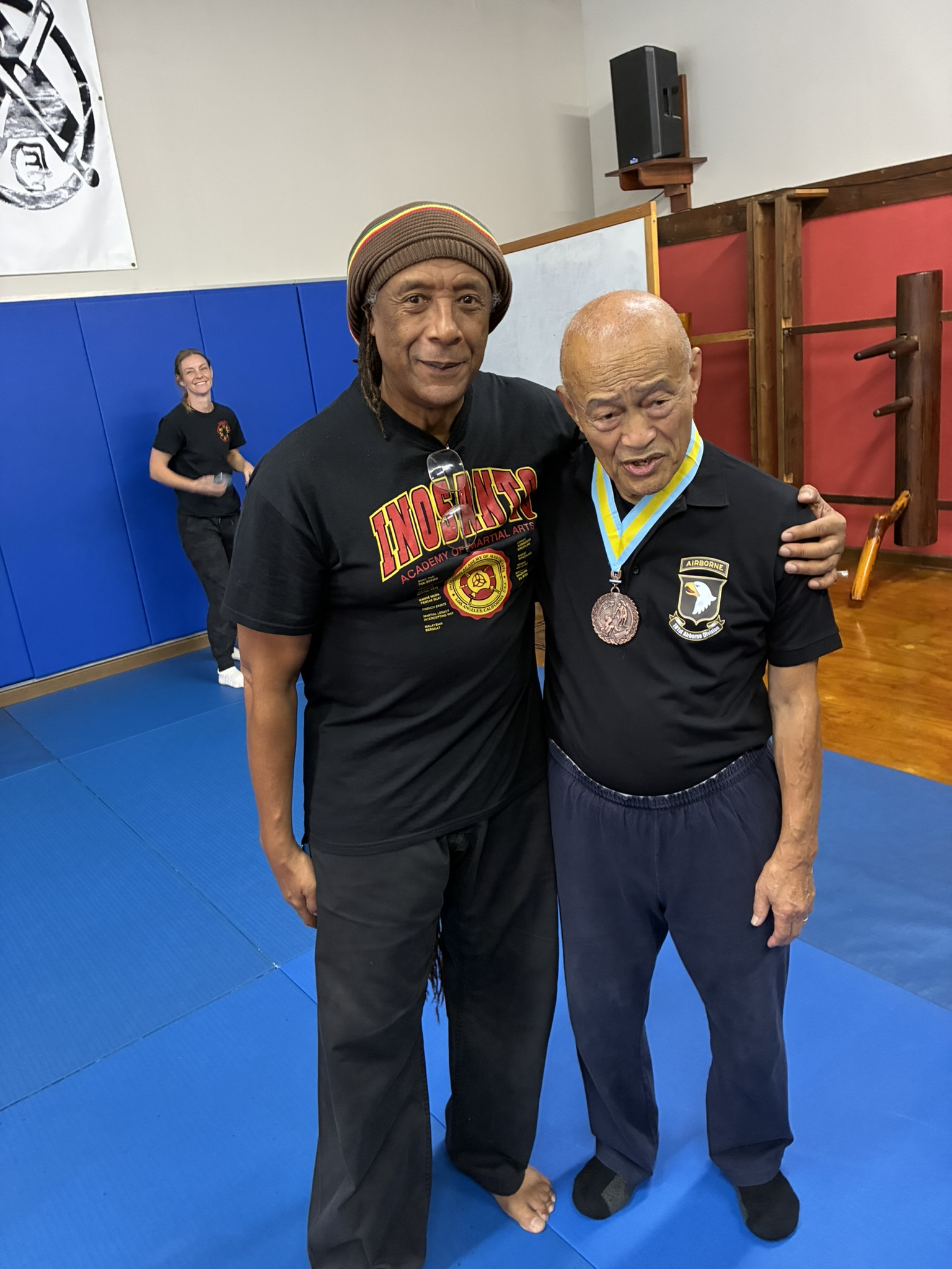 H t ACADEMY OF MARTIAL ARTS PROUDLY PRESENTS Sifu/ Sifu/Guro Dan
