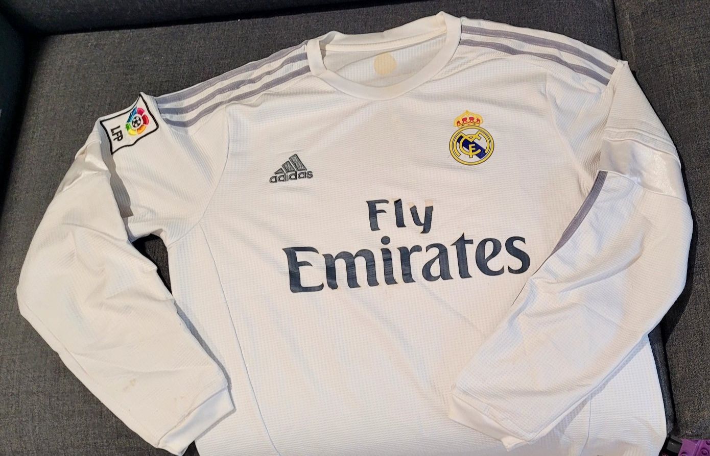 wts/lfb le sserafim jersey shirt size: womens small l23 x w34 