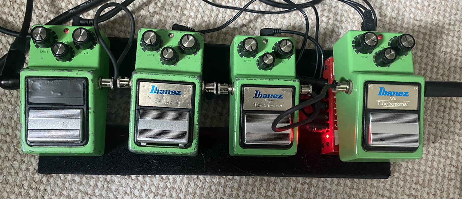 Welcome to the Tubescreamer Thursday Throwdown. In the red corner