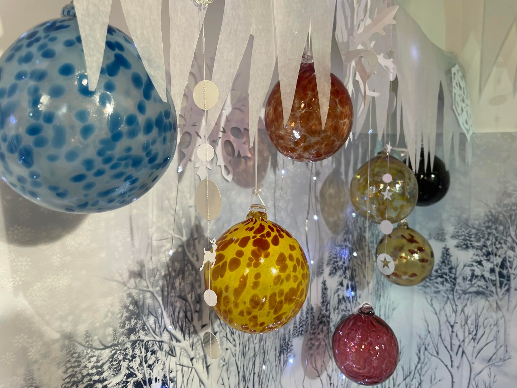 Allister Malcolm Glass Ltd bauble workshop review