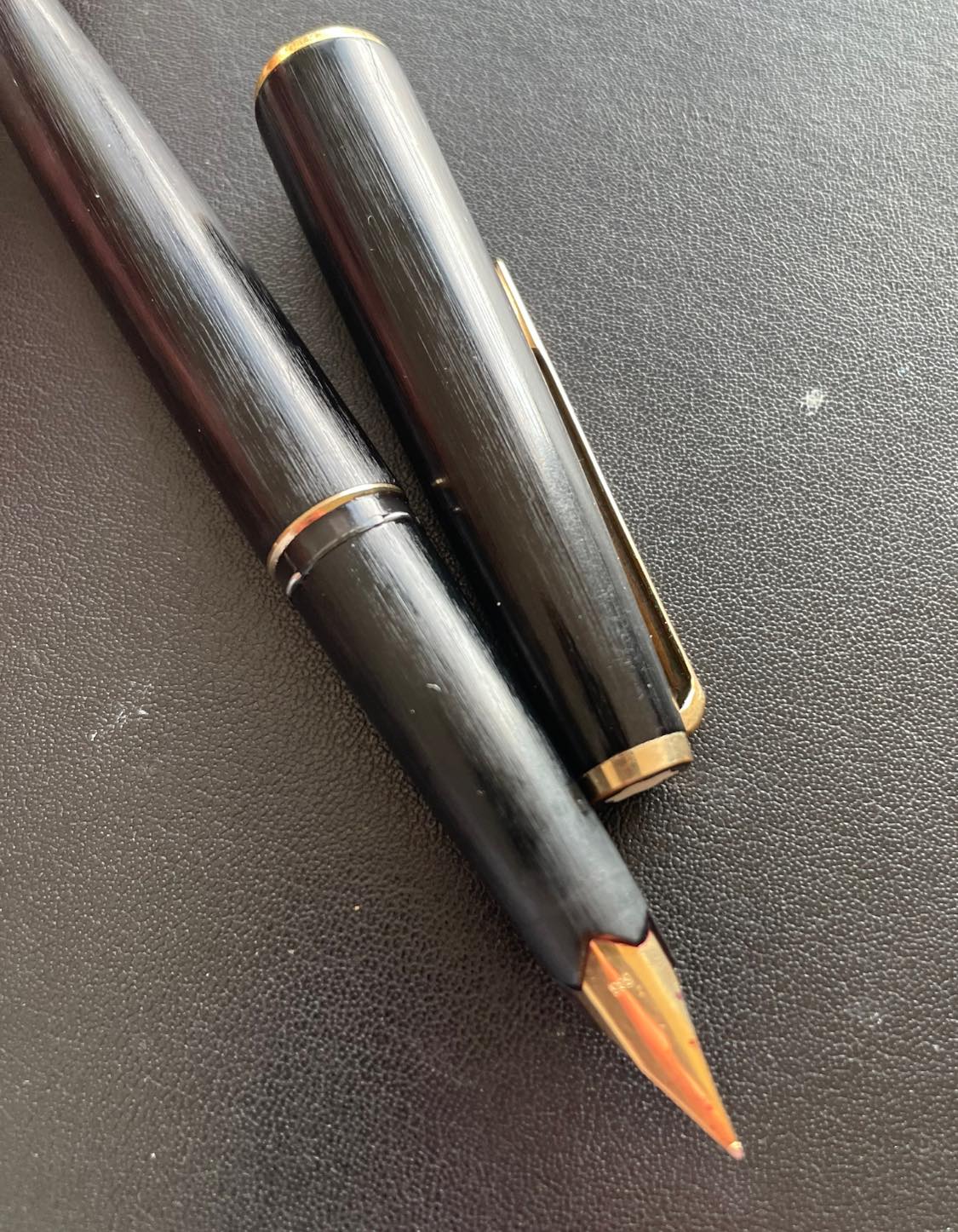 MONTBLANC 万年筆 No.220 585 EF Montblanc 220 fountain pen review