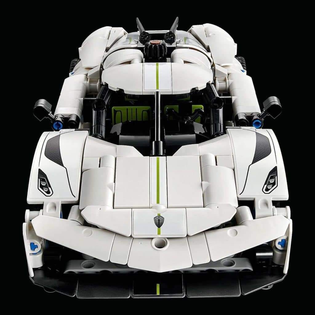 Lego Technic 42184 Koenigsegg Jesko Absolut white hypercar revealed